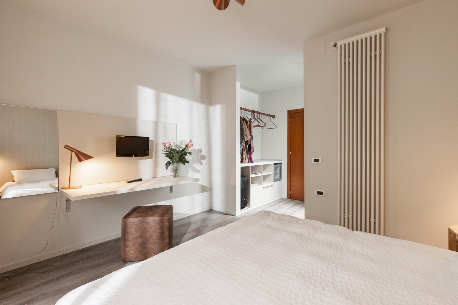 Double Room with Private Bathroom, photo 7