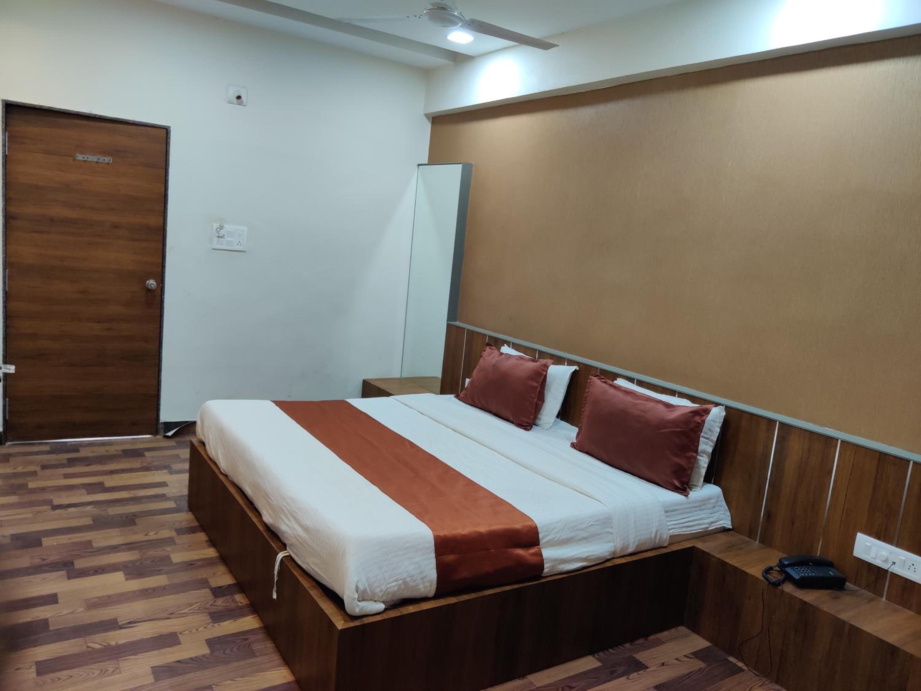 Superior Double Room - Photo 1