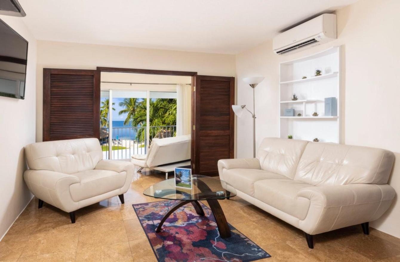 Deluxe Suite with Ocean View - Photo 1