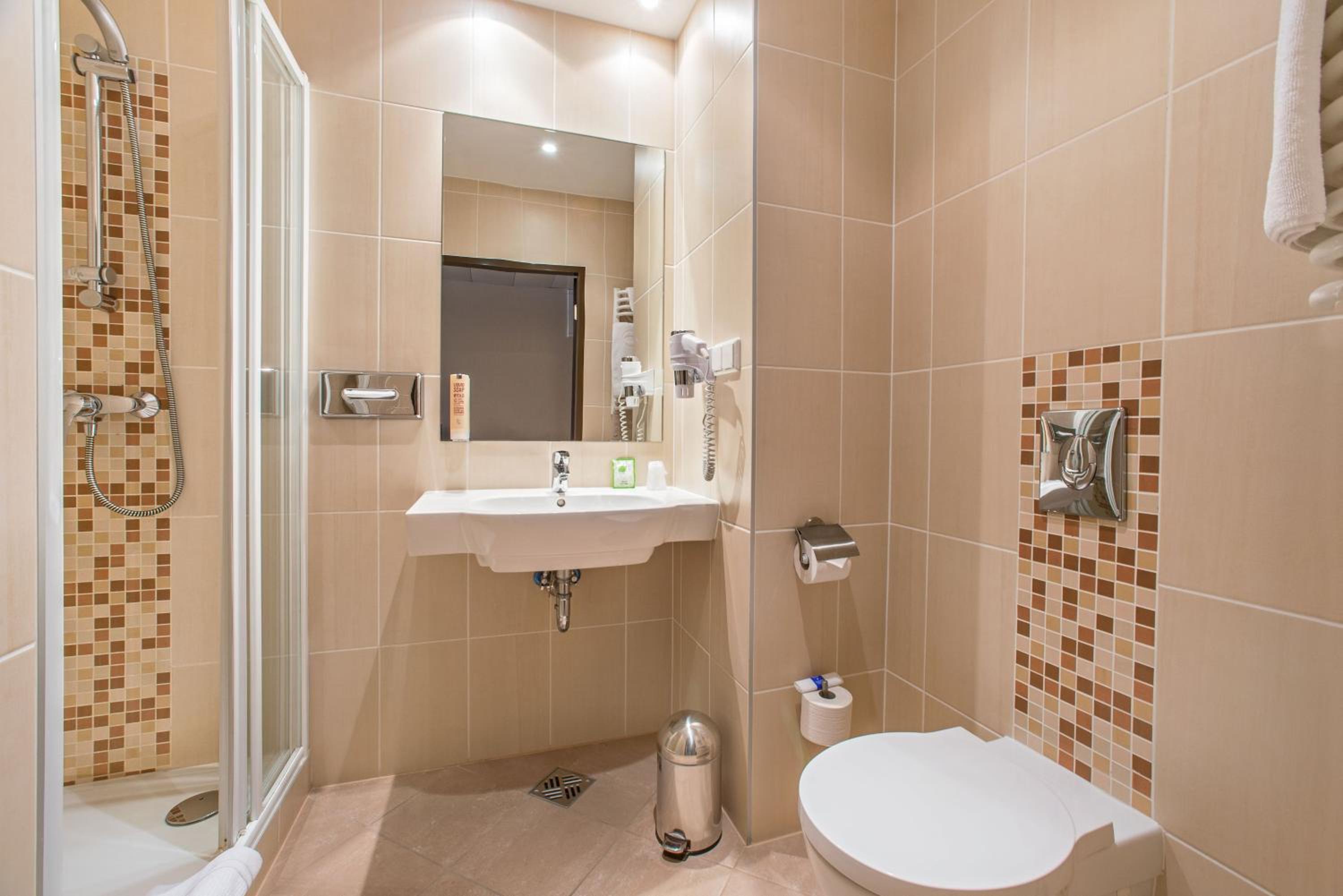 Single Room photo 2