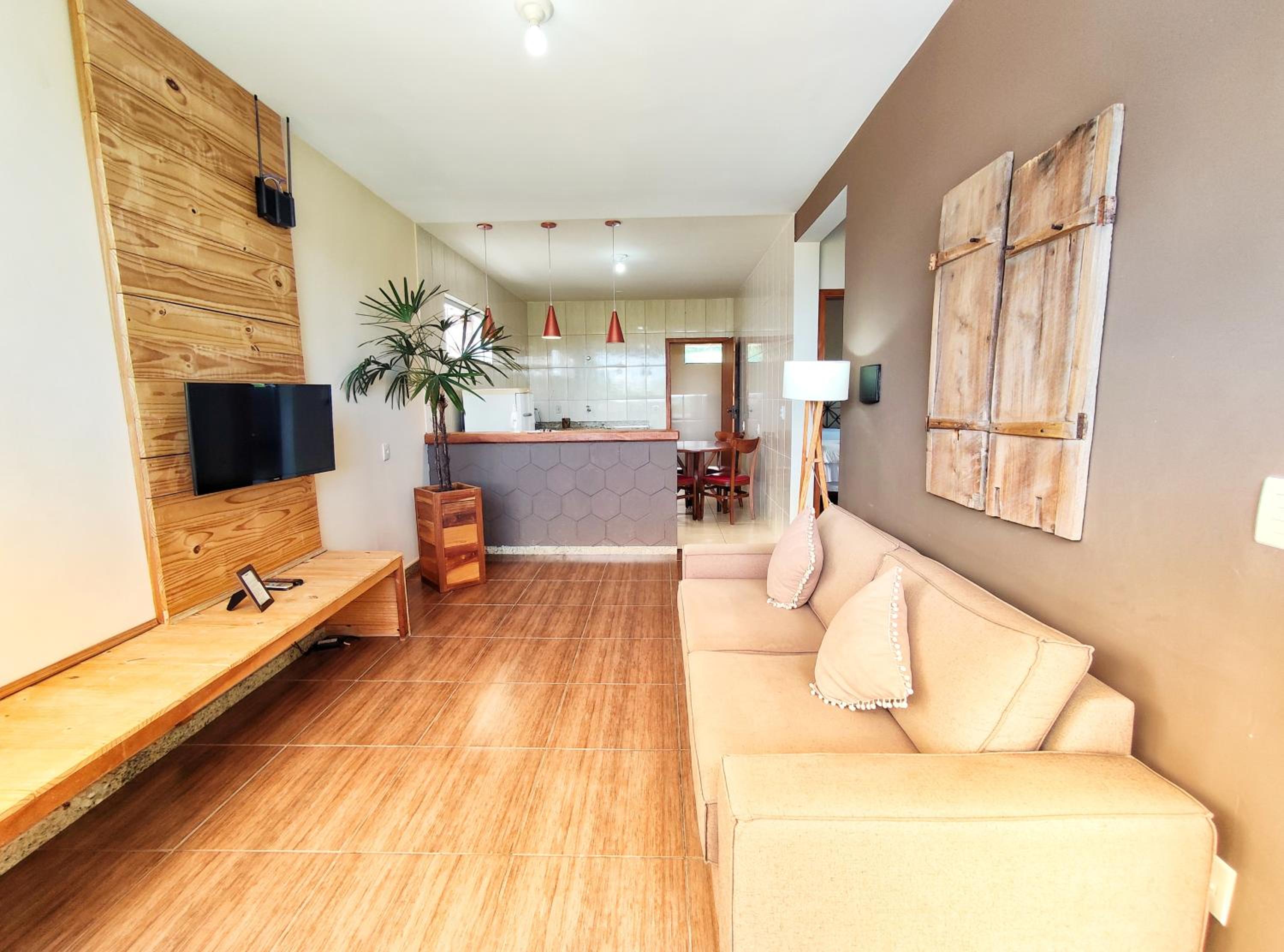 Apartment with Mountain View - Photo 1