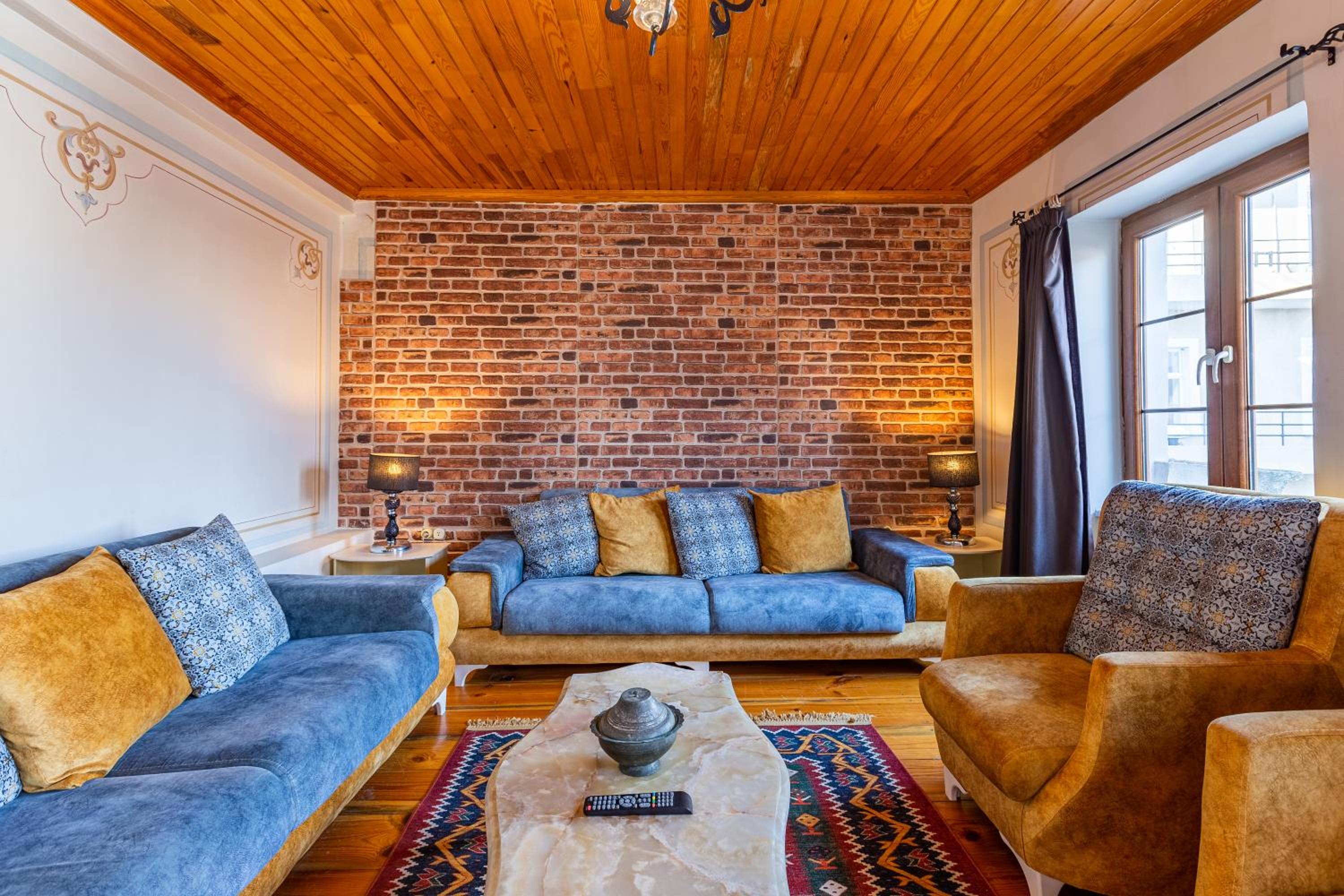 Superior Apartment photo 2