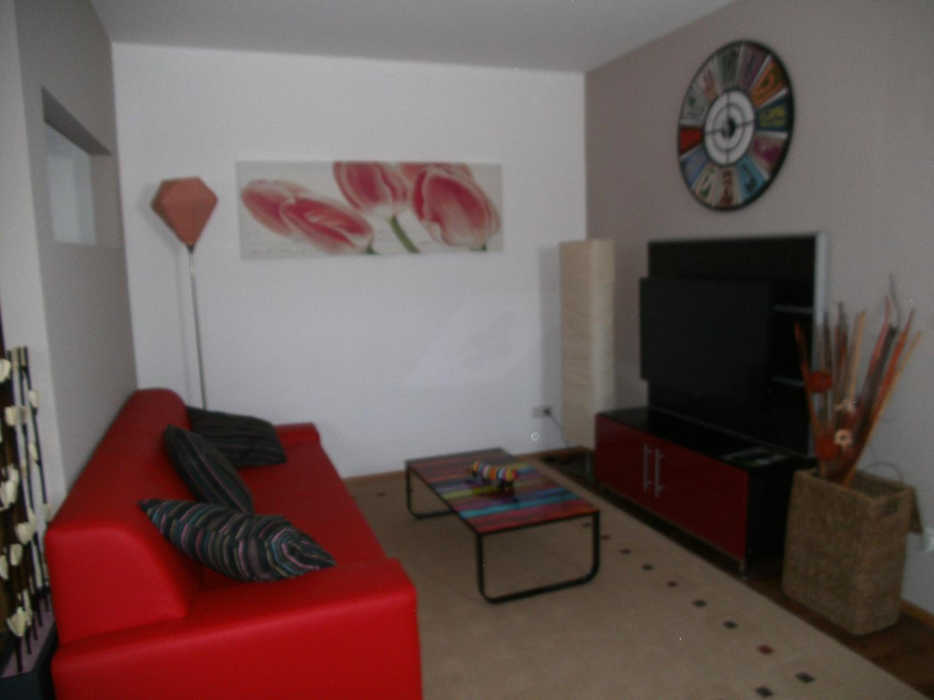 Comfort One-Bedroom Apartment photo 2