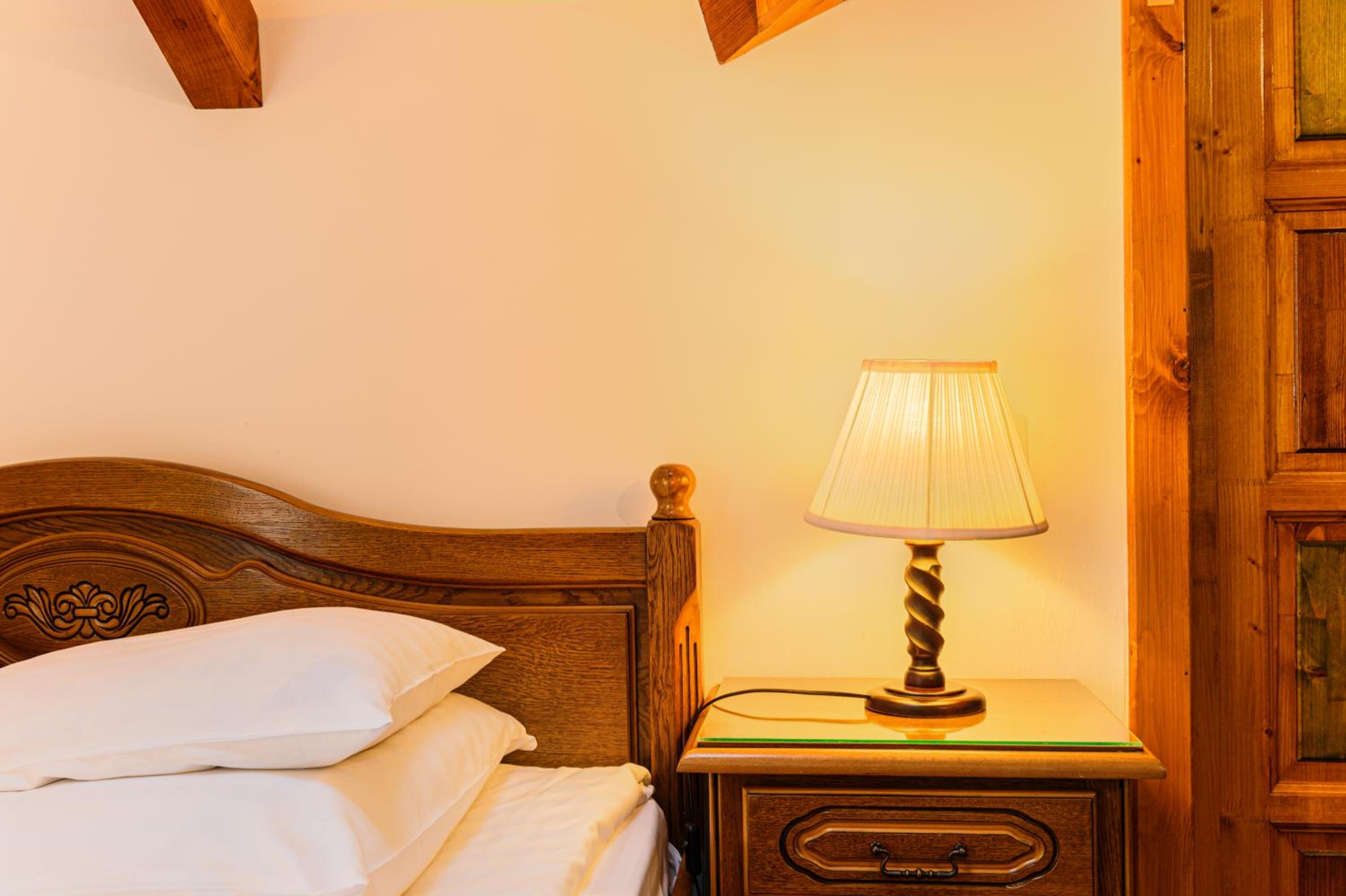 Double Room - Photo 3
