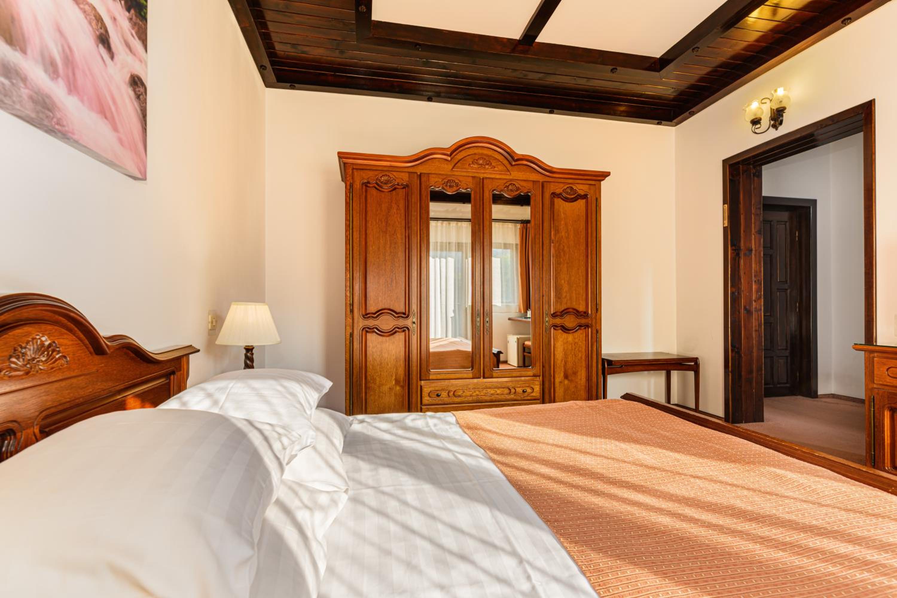 Double Room - Photo 1
