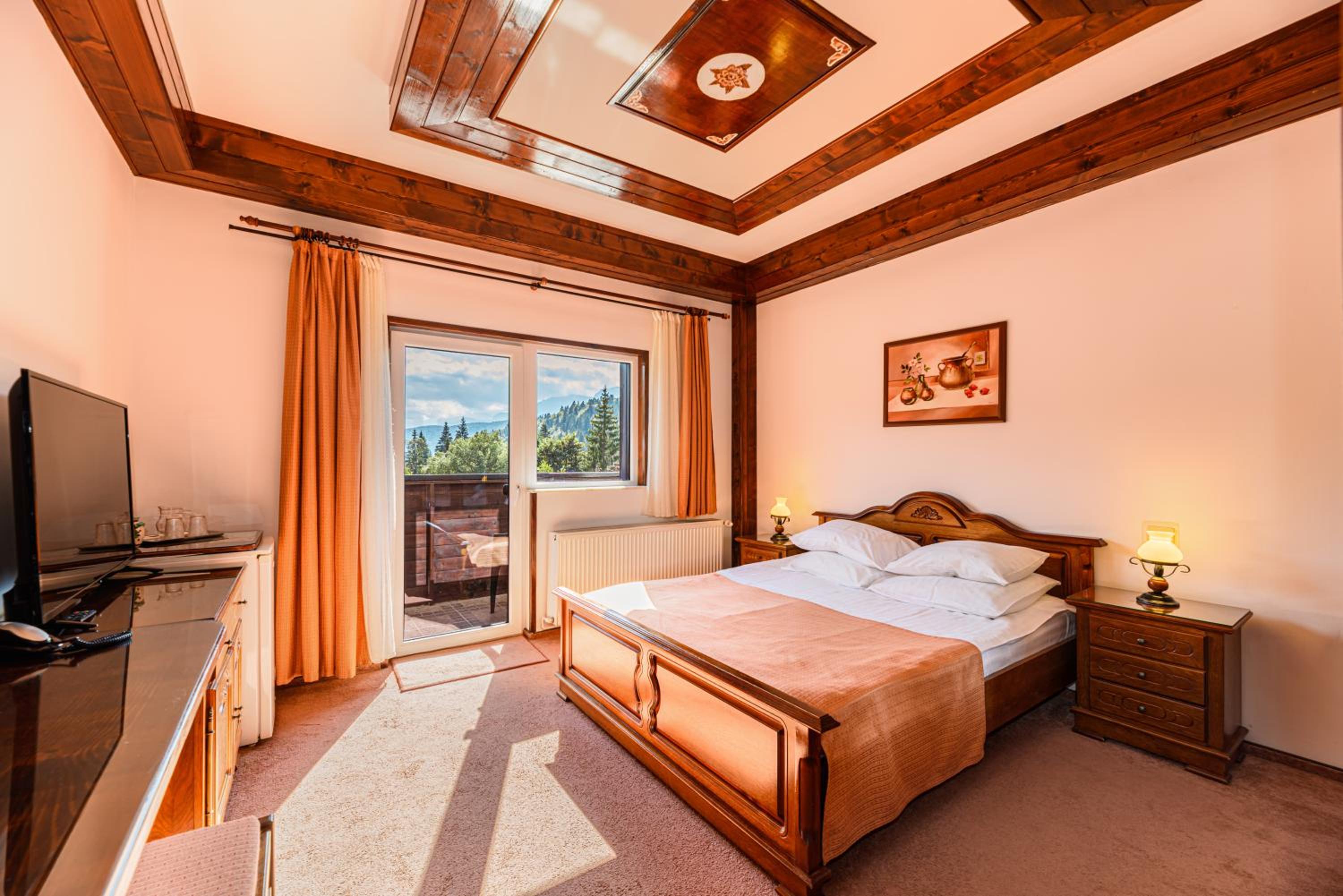 Double Room - Photo 12