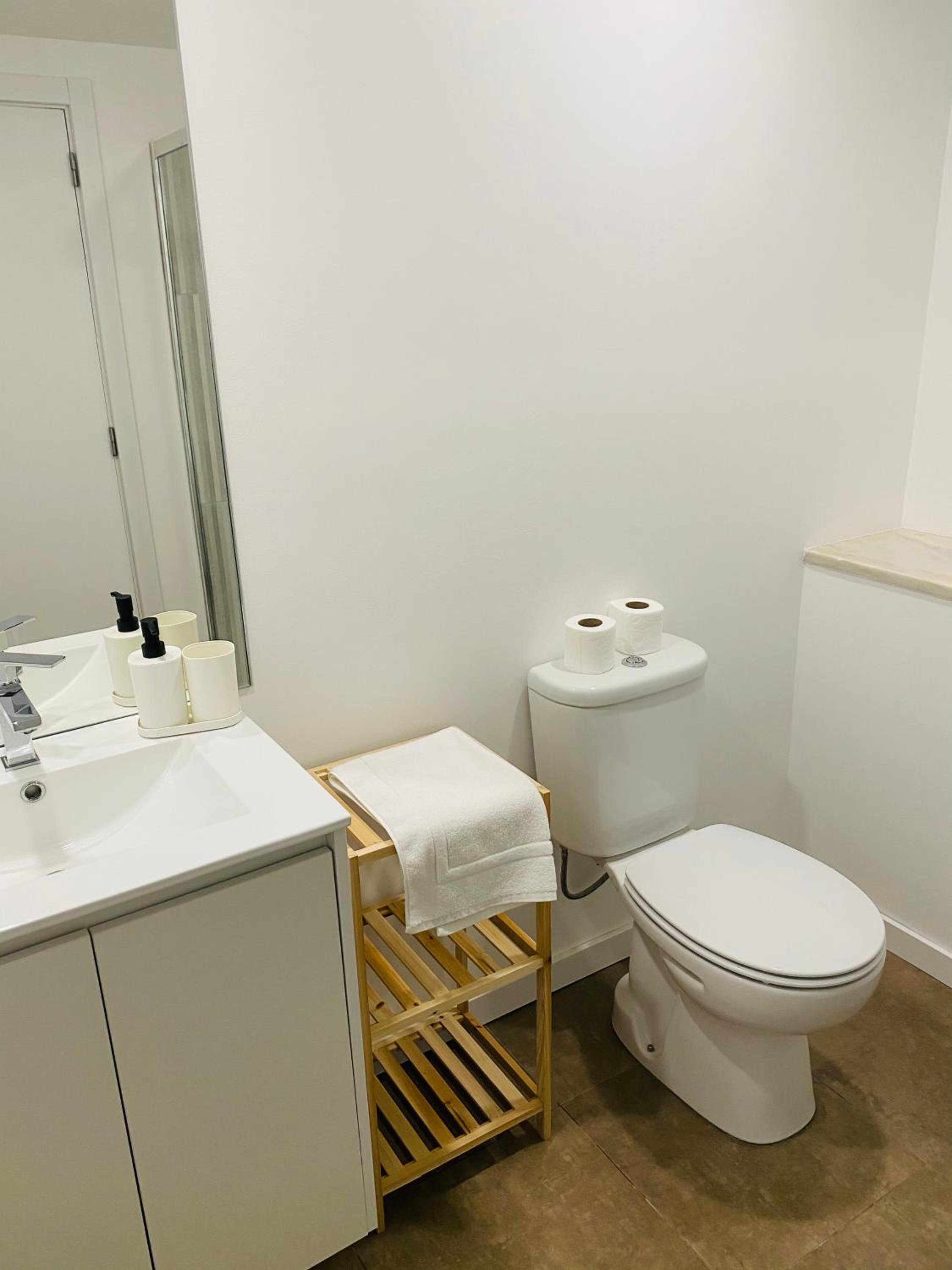 Apartment - Ground Floor - Photo 6