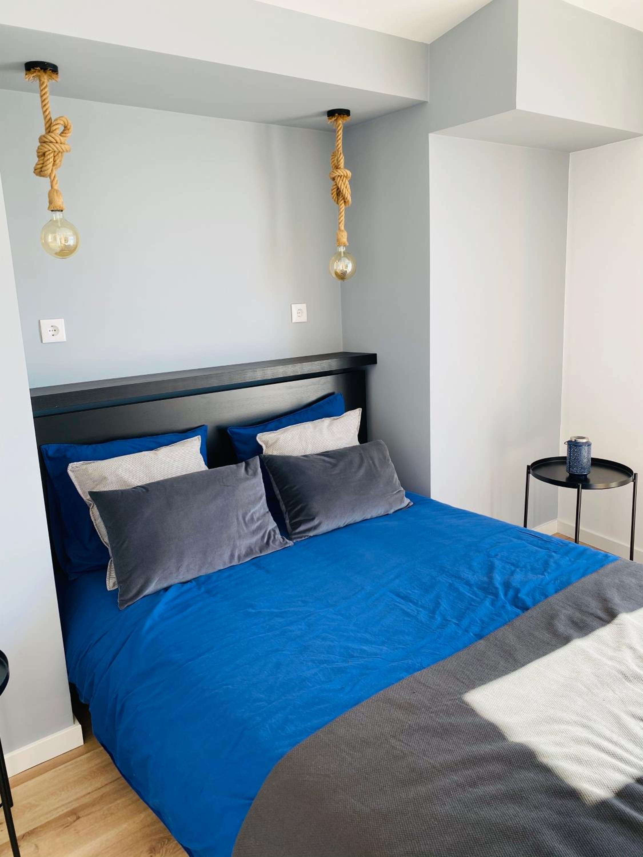 Two-Bedroom Apartment - Photo 11