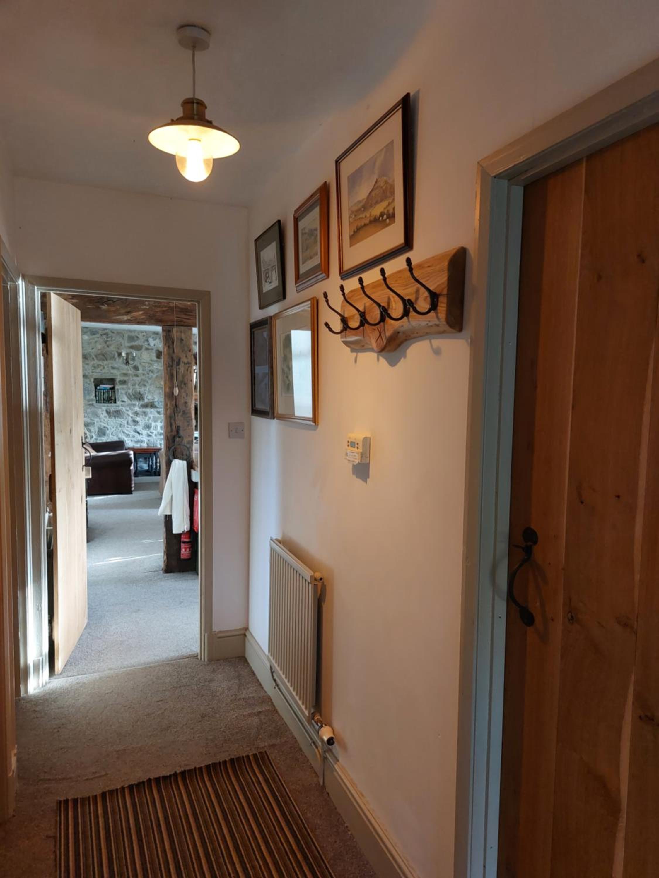 Two-Bedroom Apartment - Photo 9