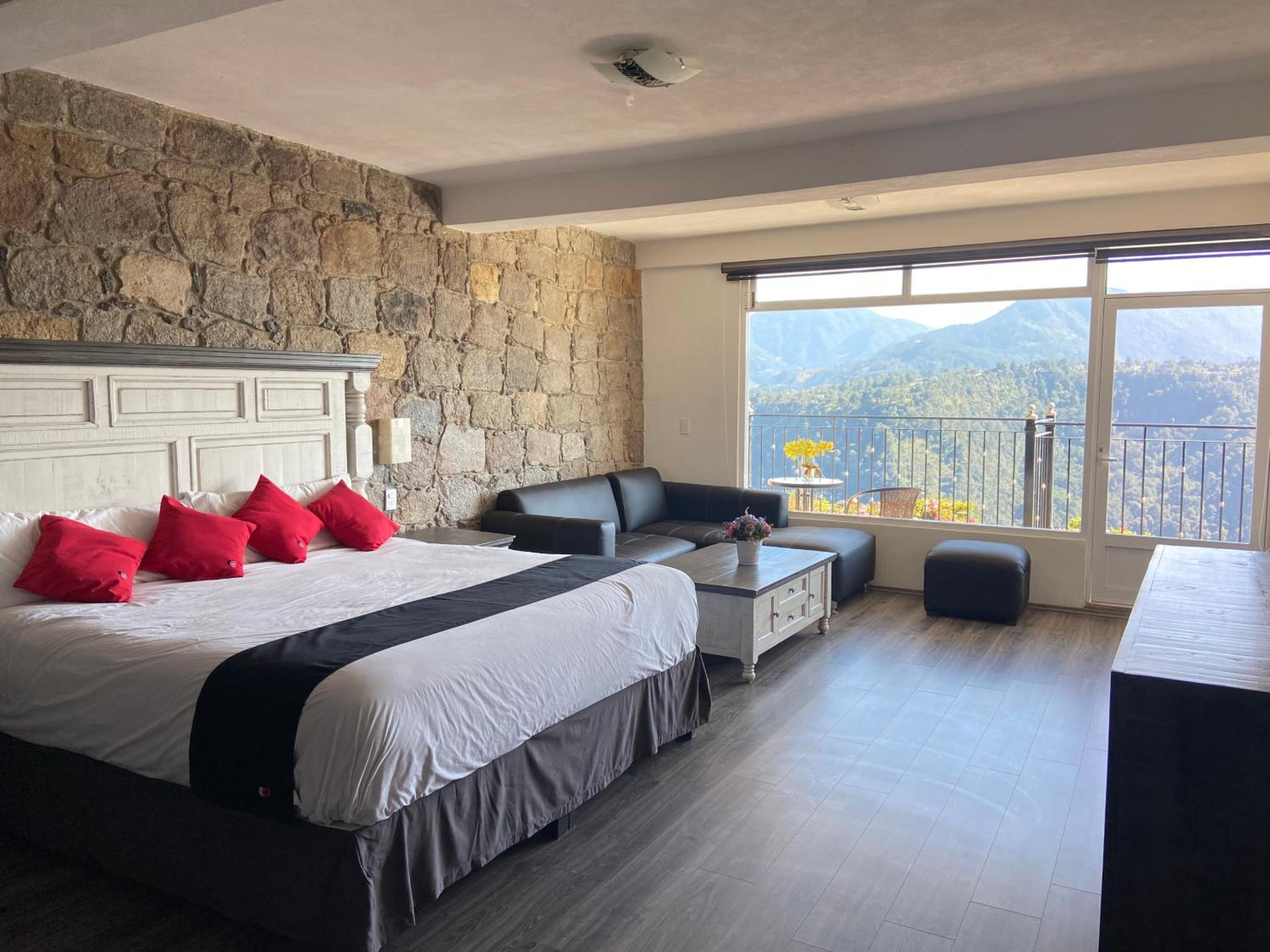 Double Room with Mountain View photo 1
