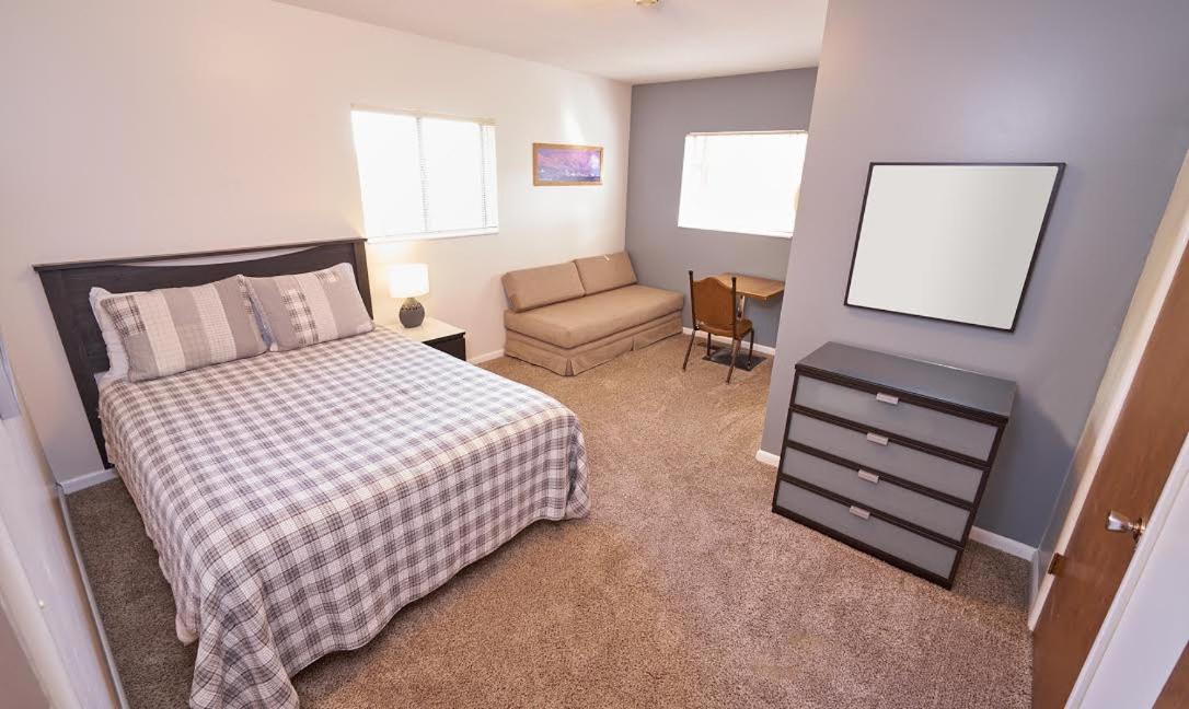 Queen Room photo 3