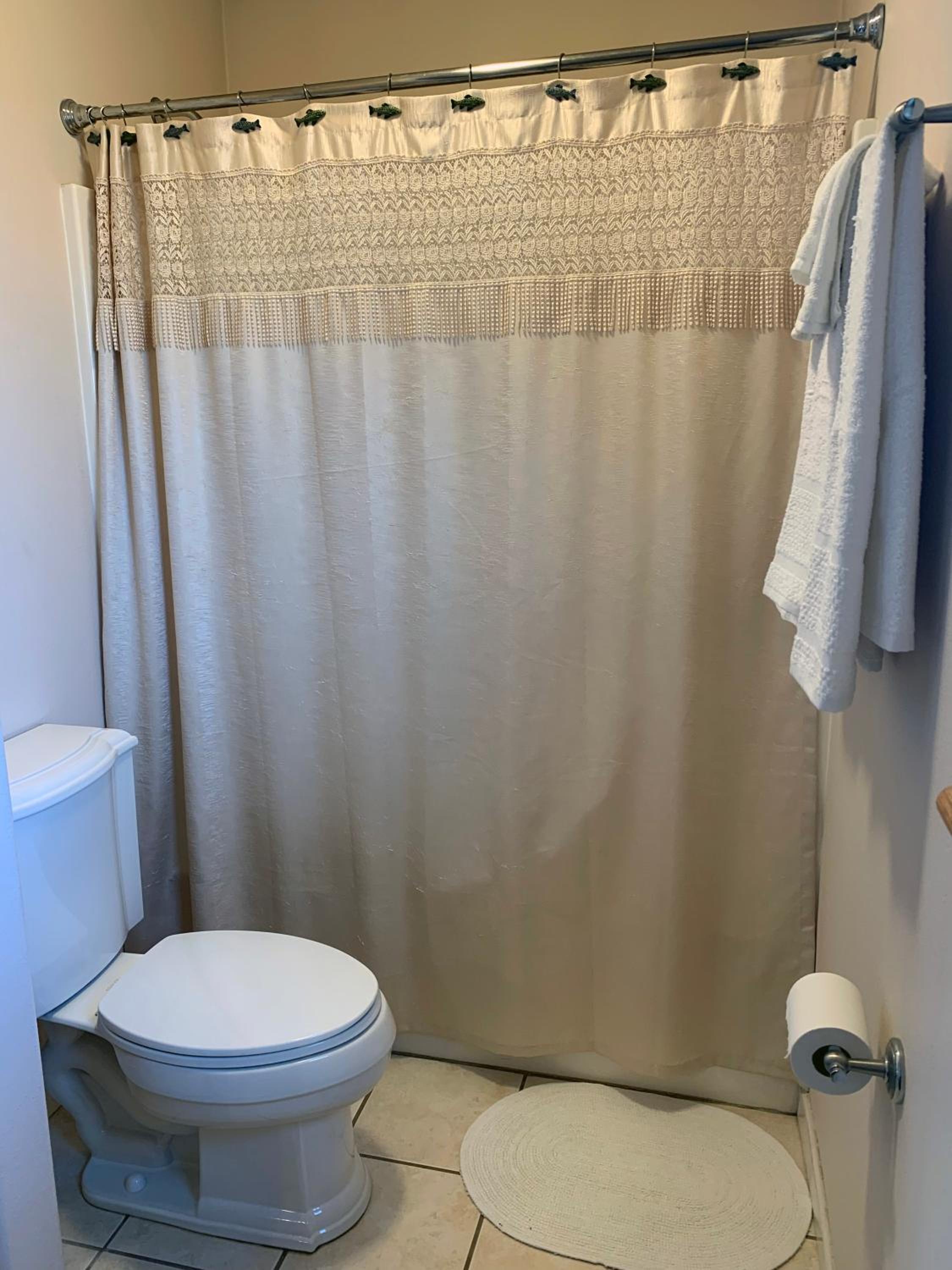 Standard Queen Room photo 3