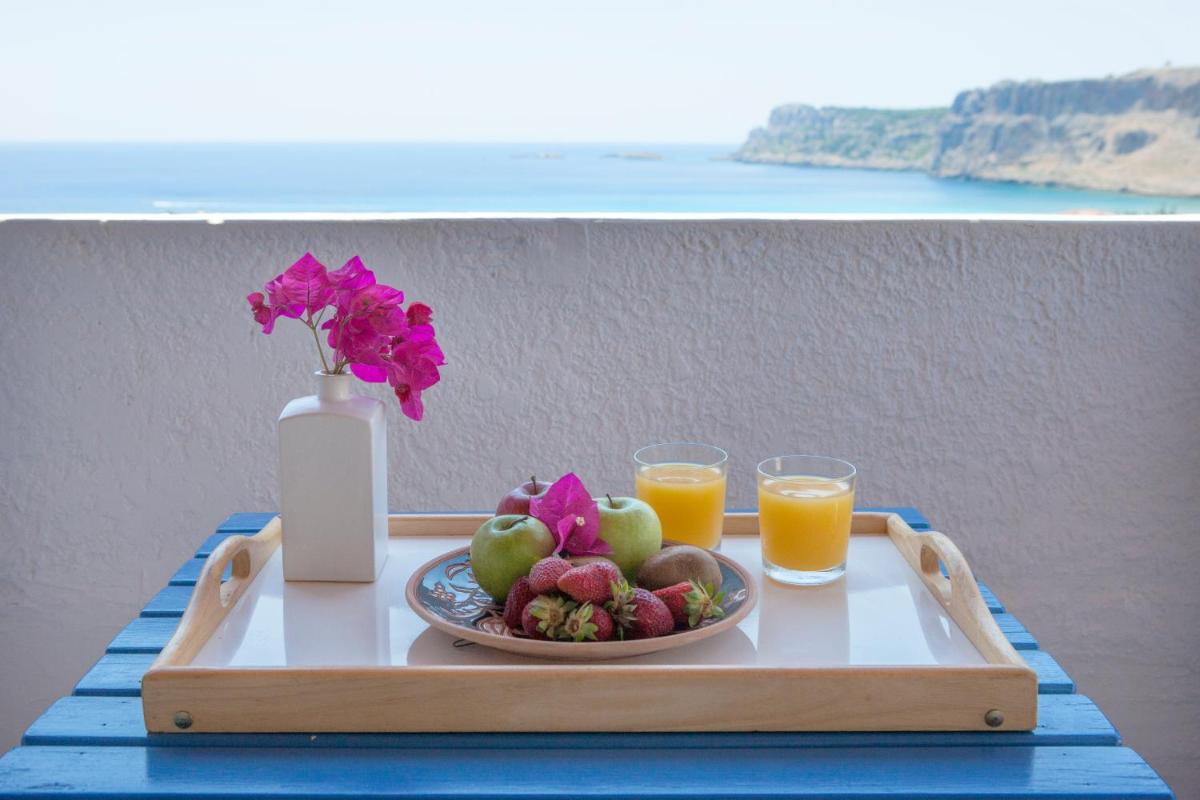 Classic Quadruple Room with Sea View