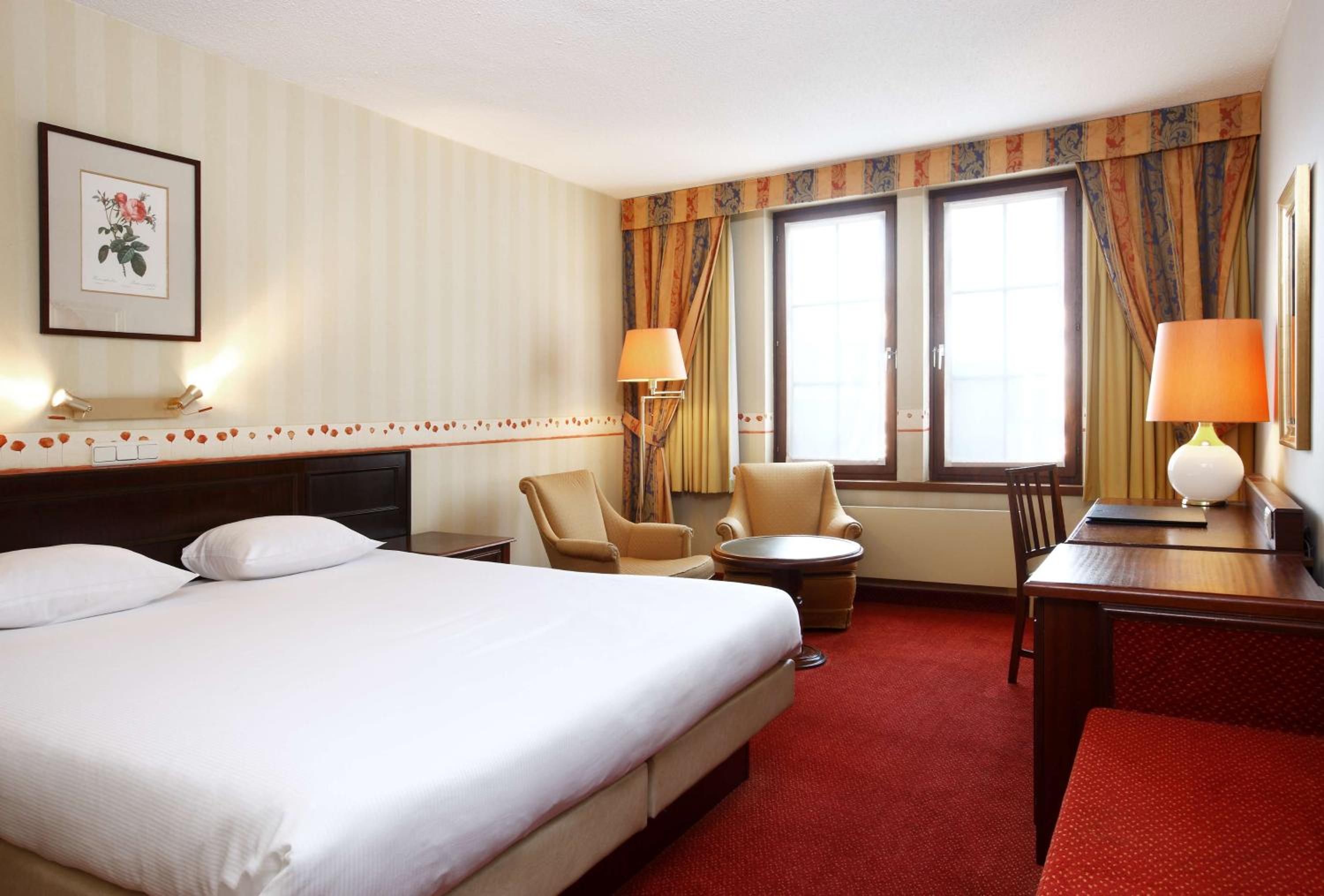 Standard Double or Twin Room - Photo 4