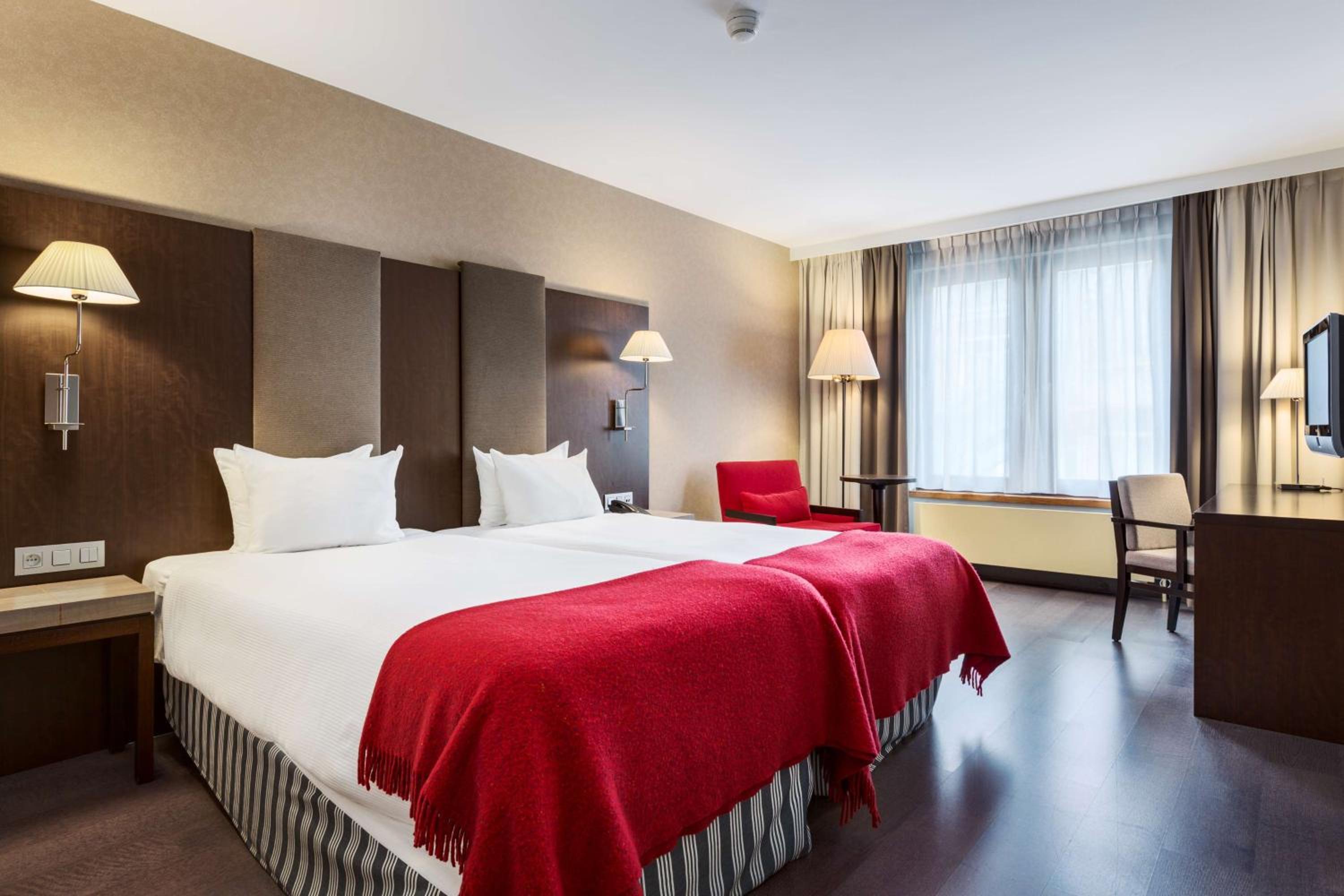 Superior Double or Twin Room - Photo 2