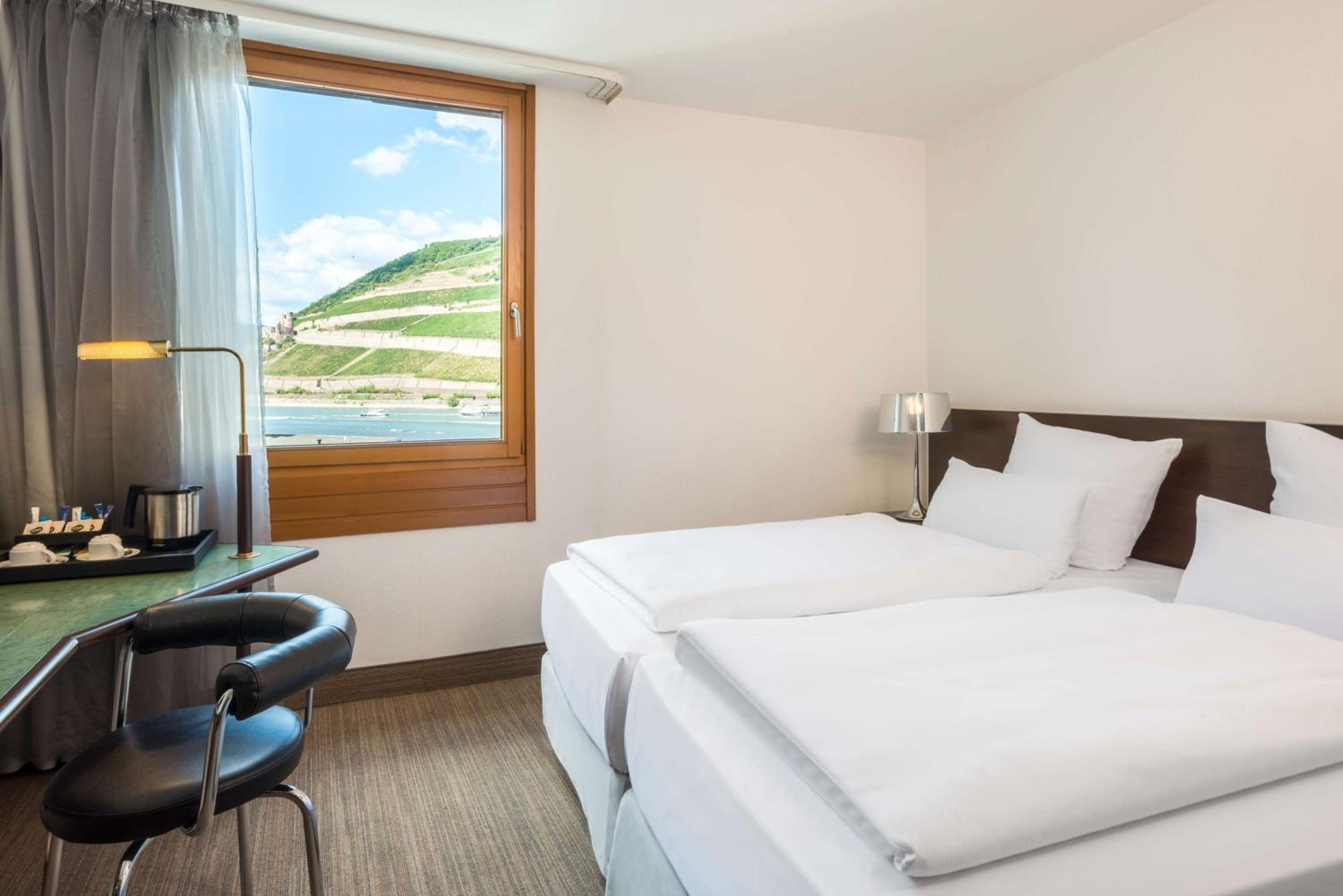 Standard Double Room River Side - Photo 5