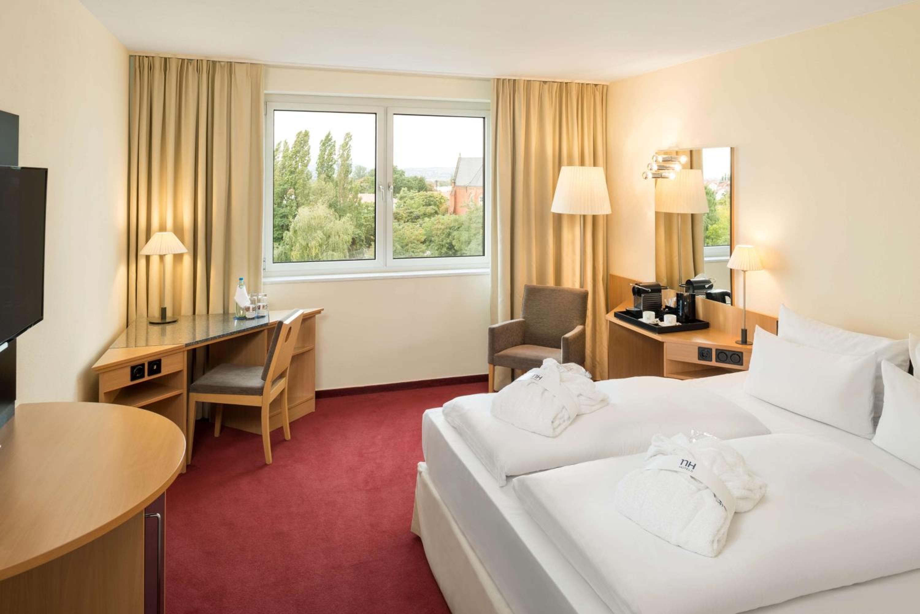 Superior Twin Room - Photo 1