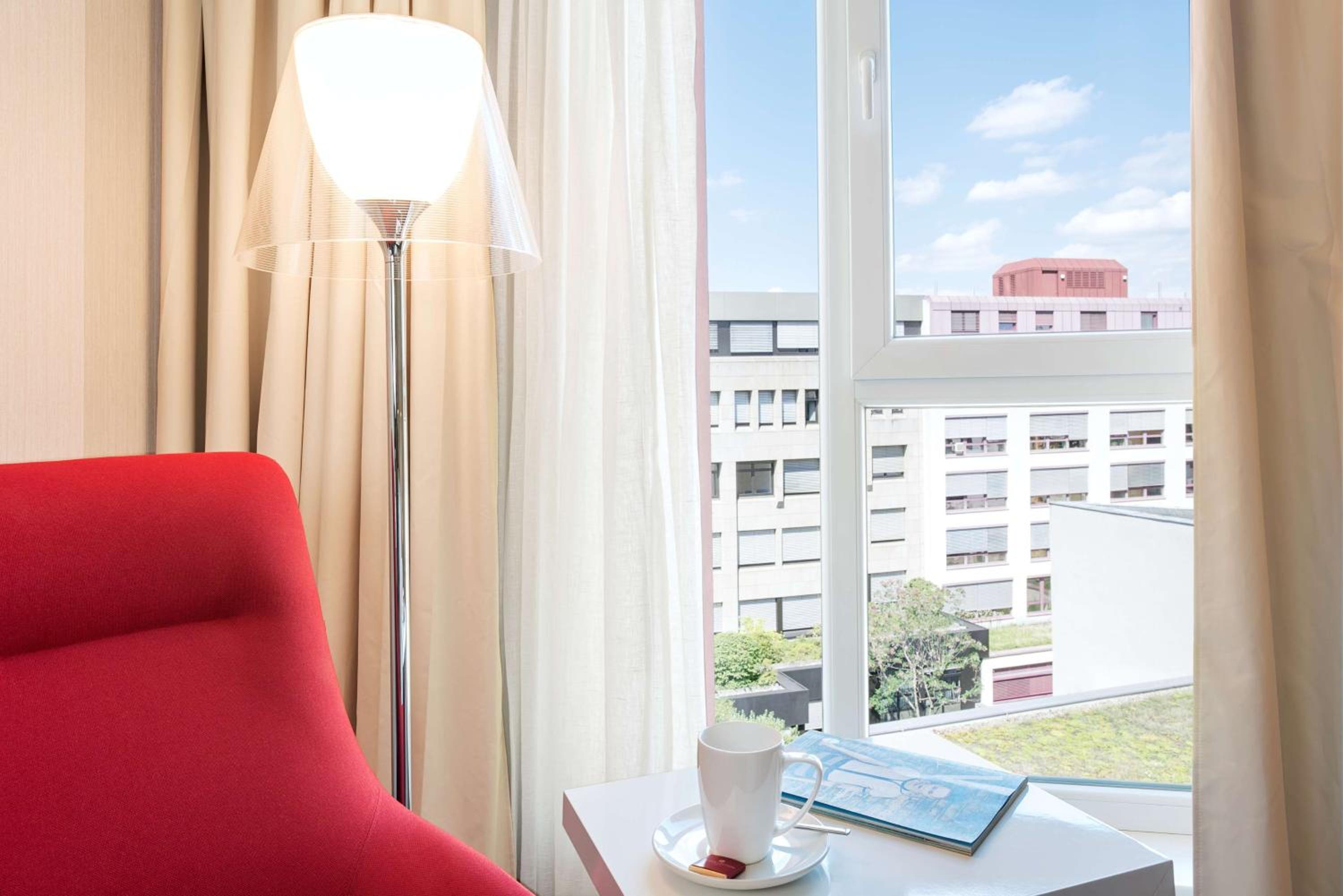 Premium Double or Twin Room - Photo 2