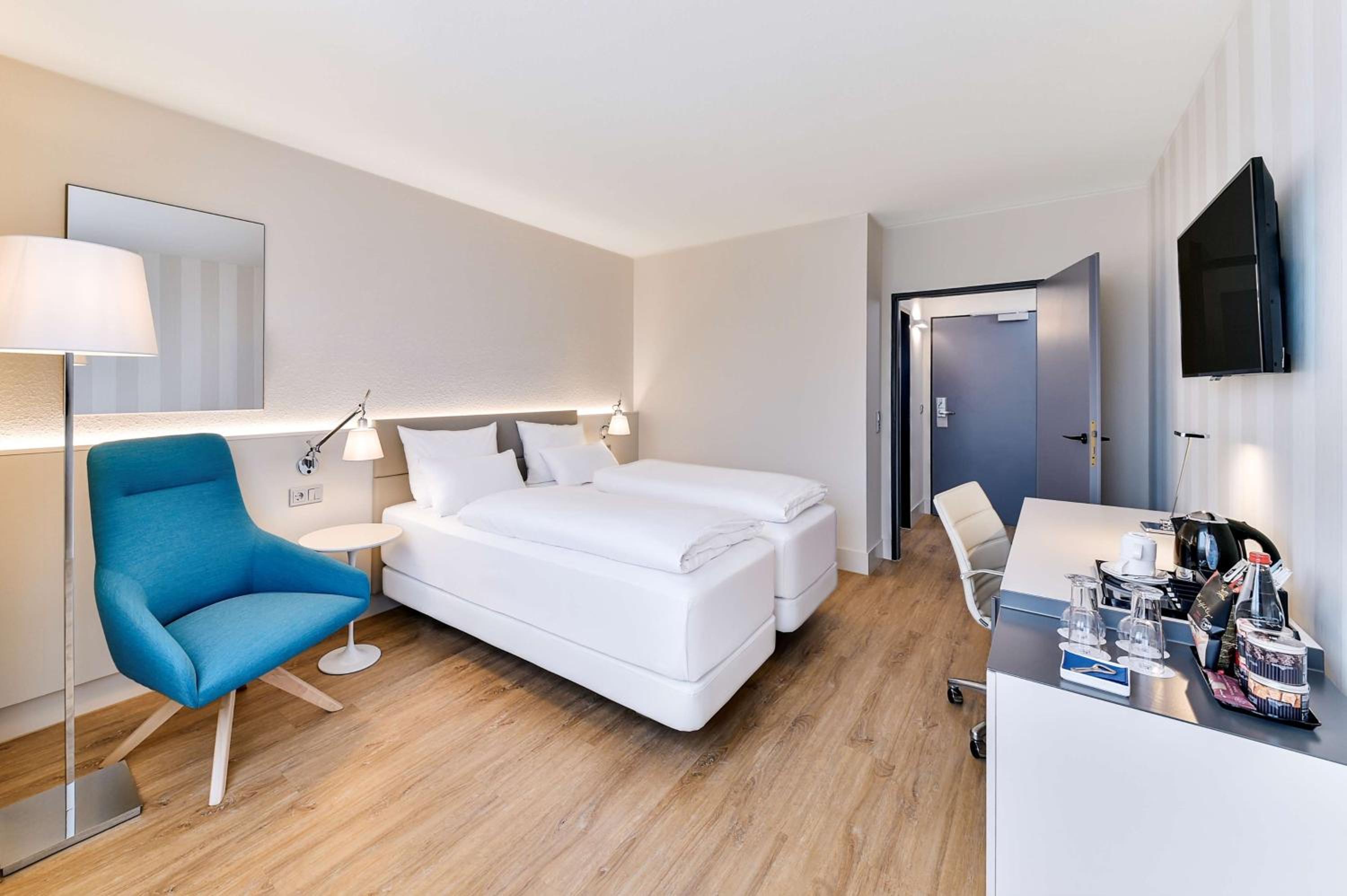 Standard Double Room - Photo 6