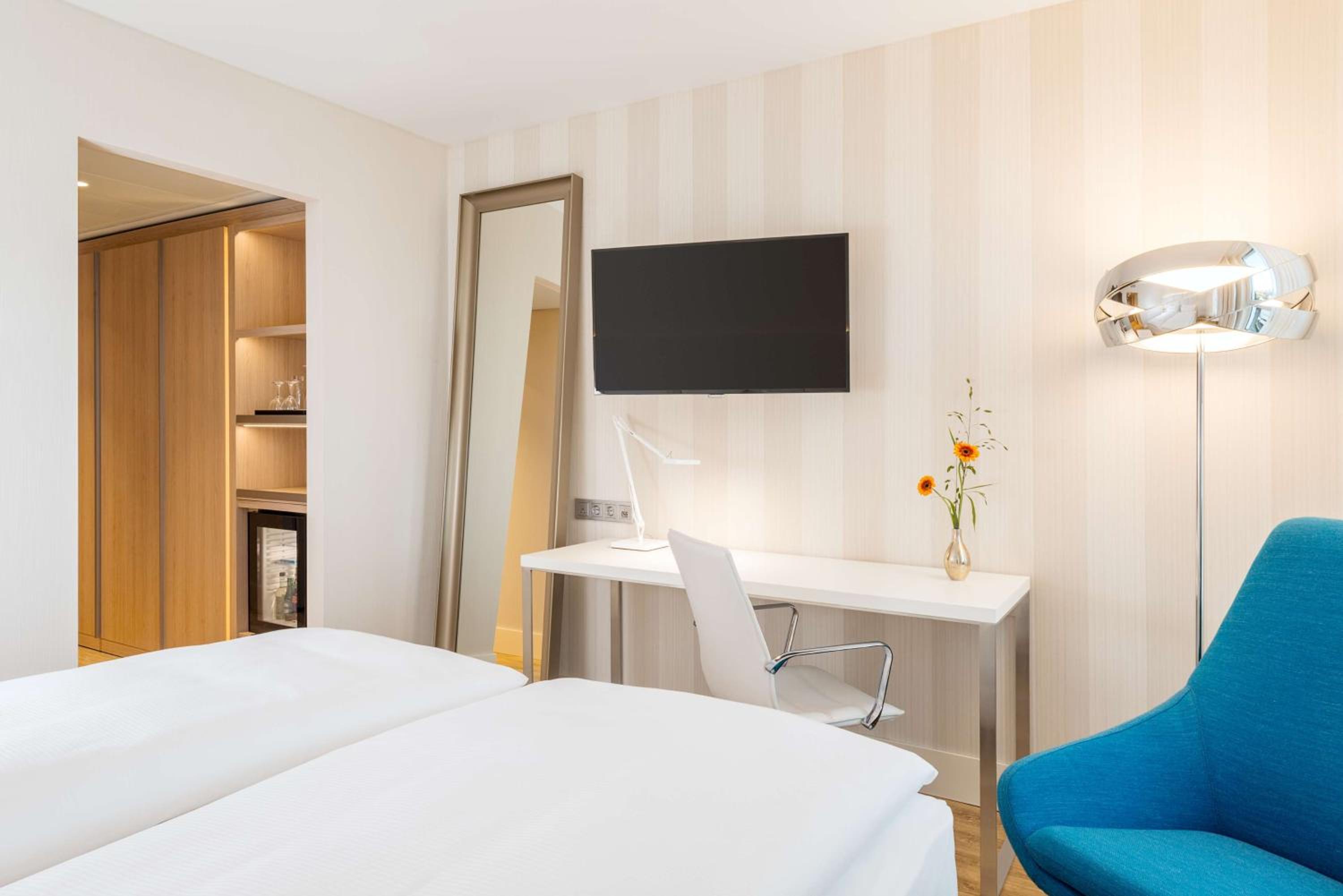 Available room