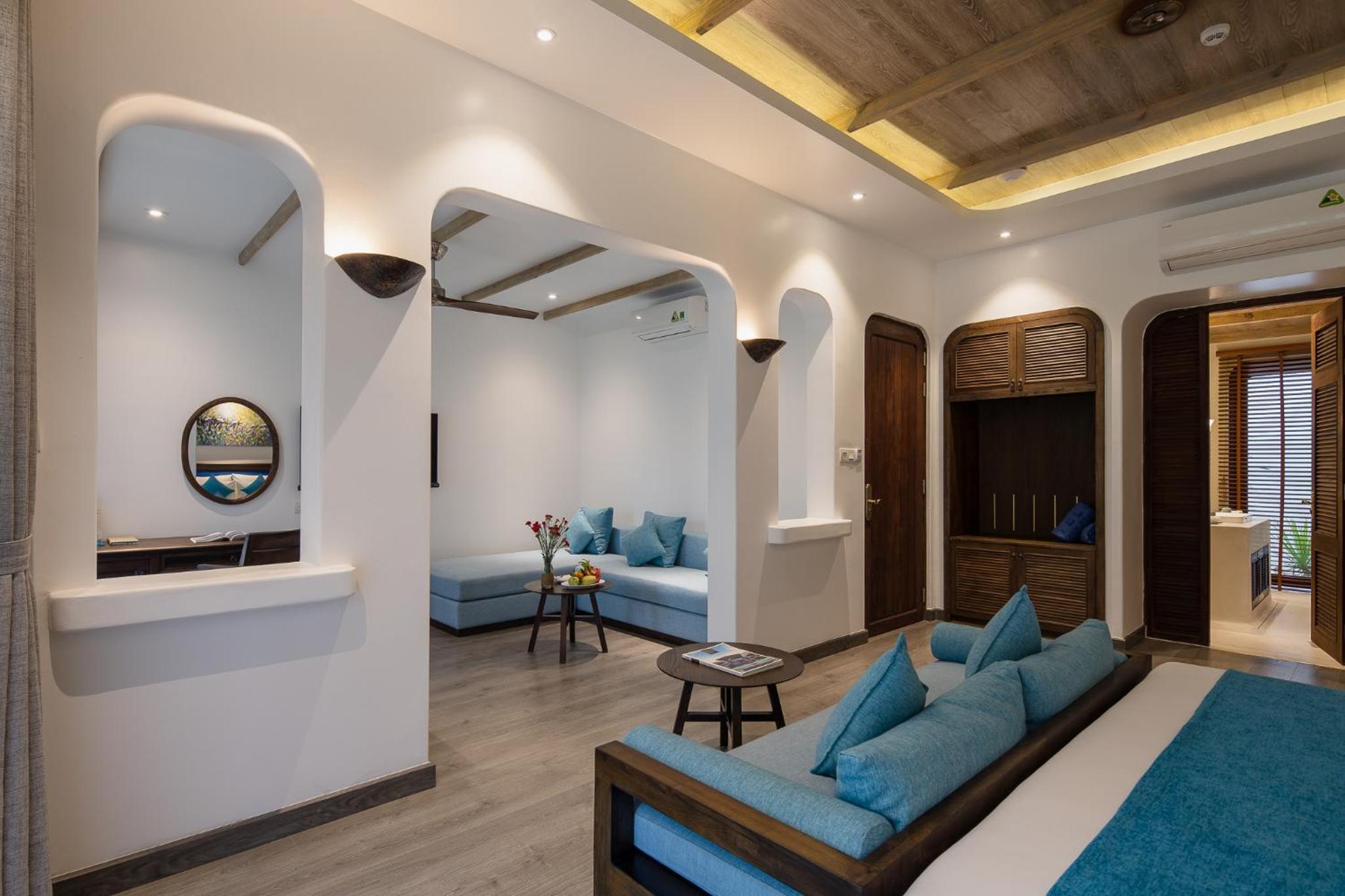 Four-Bedroom Villa with Garden View