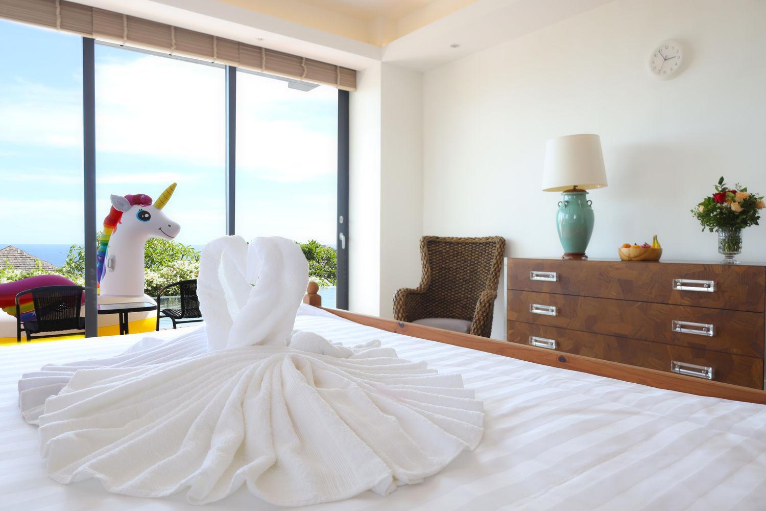Three Bedroom Ocean View Villa - Photo 7
