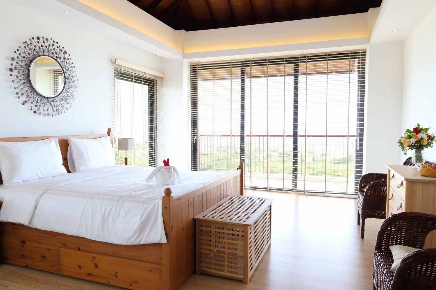 Three Bedroom Ocean View Villa - Photo 12