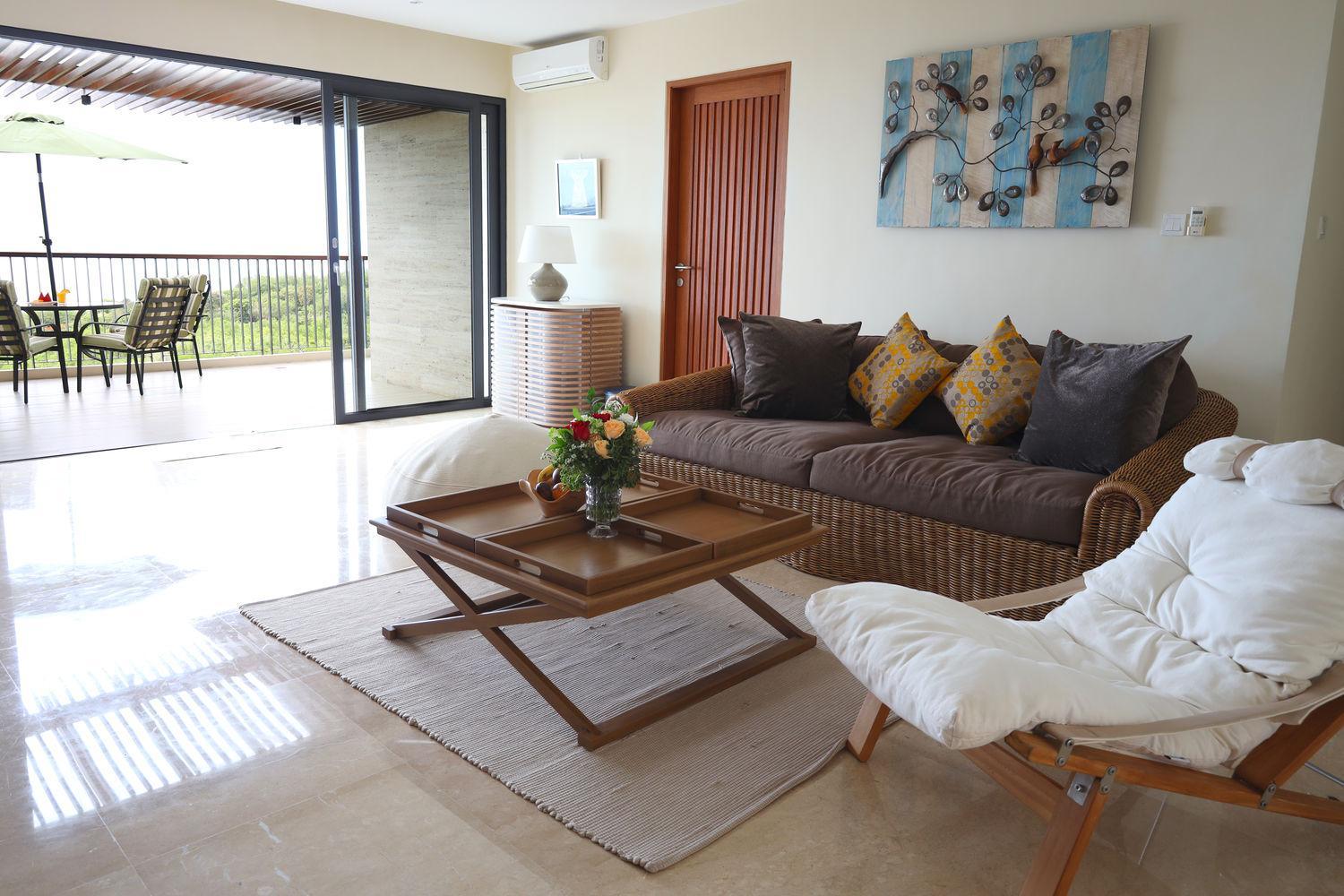 Three Bedroom Ocean View Villa - Photo 23