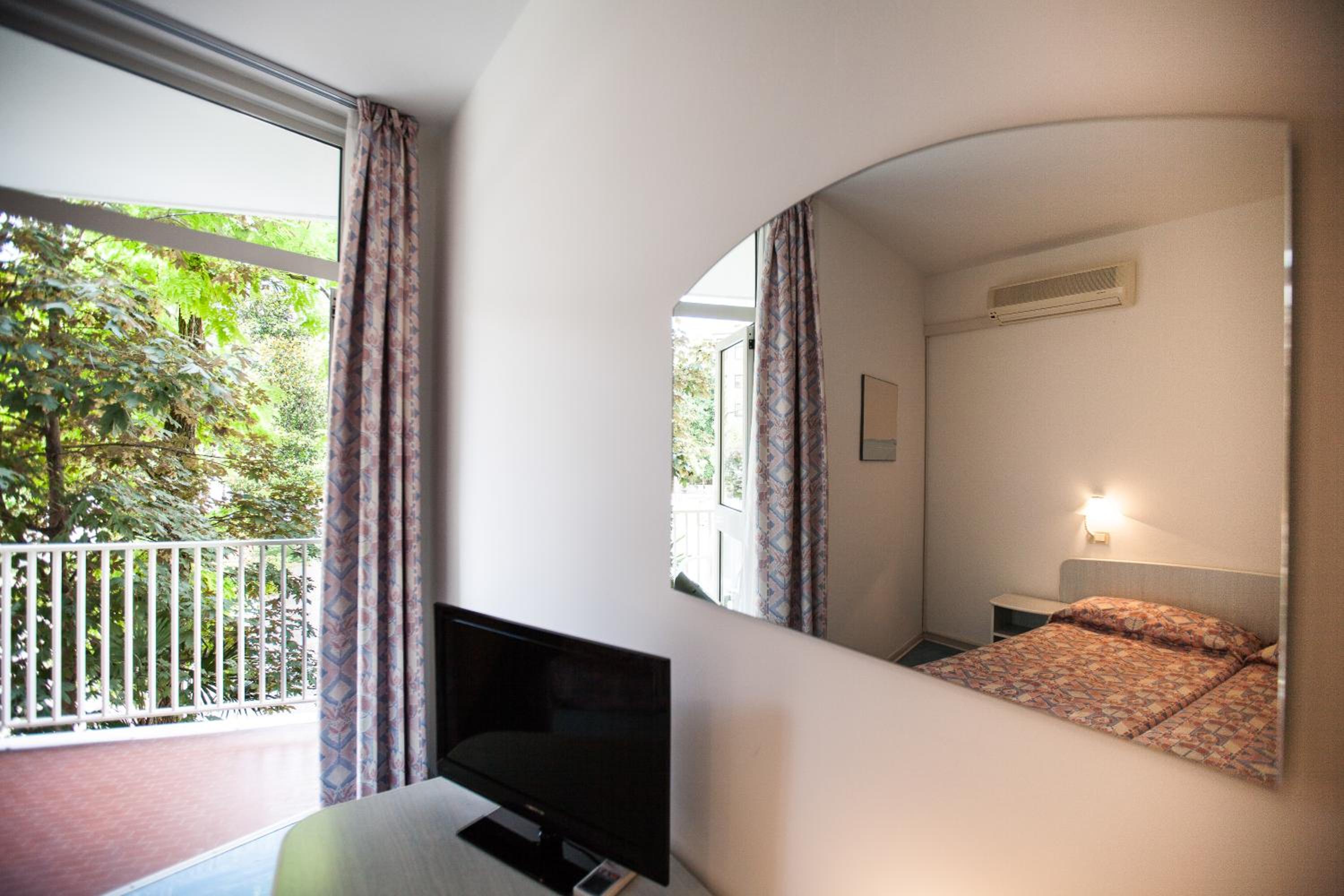 Triple Room - Photo 1