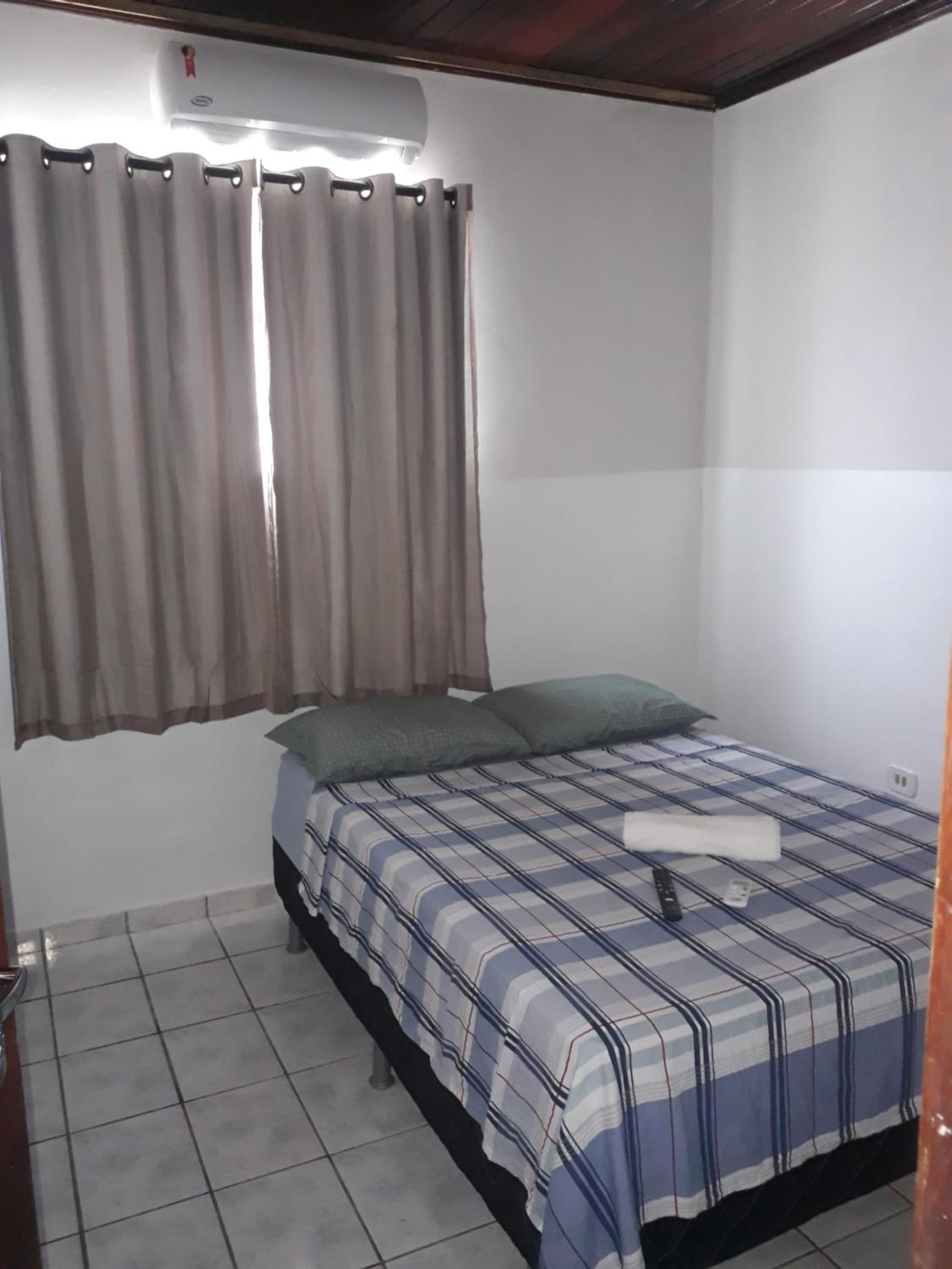 Deluxe Double Room (1 adult + 2 children)
