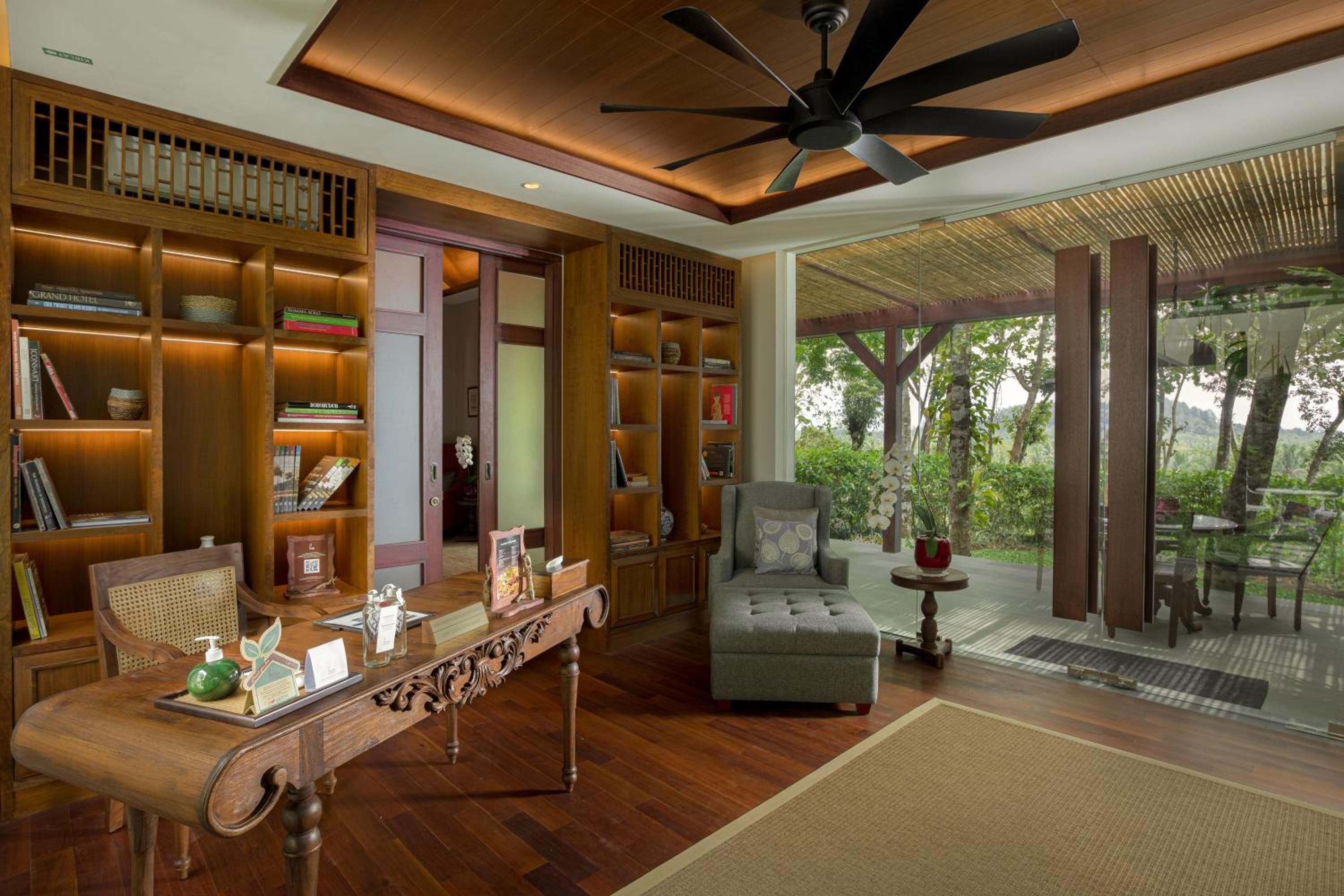 Founder's Home - Photo 8