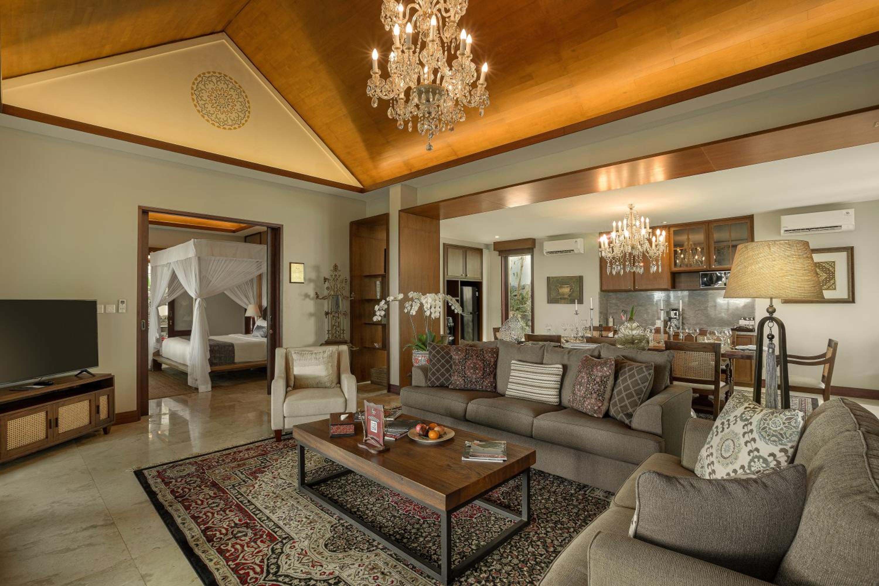 Founder's Home - Photo 5