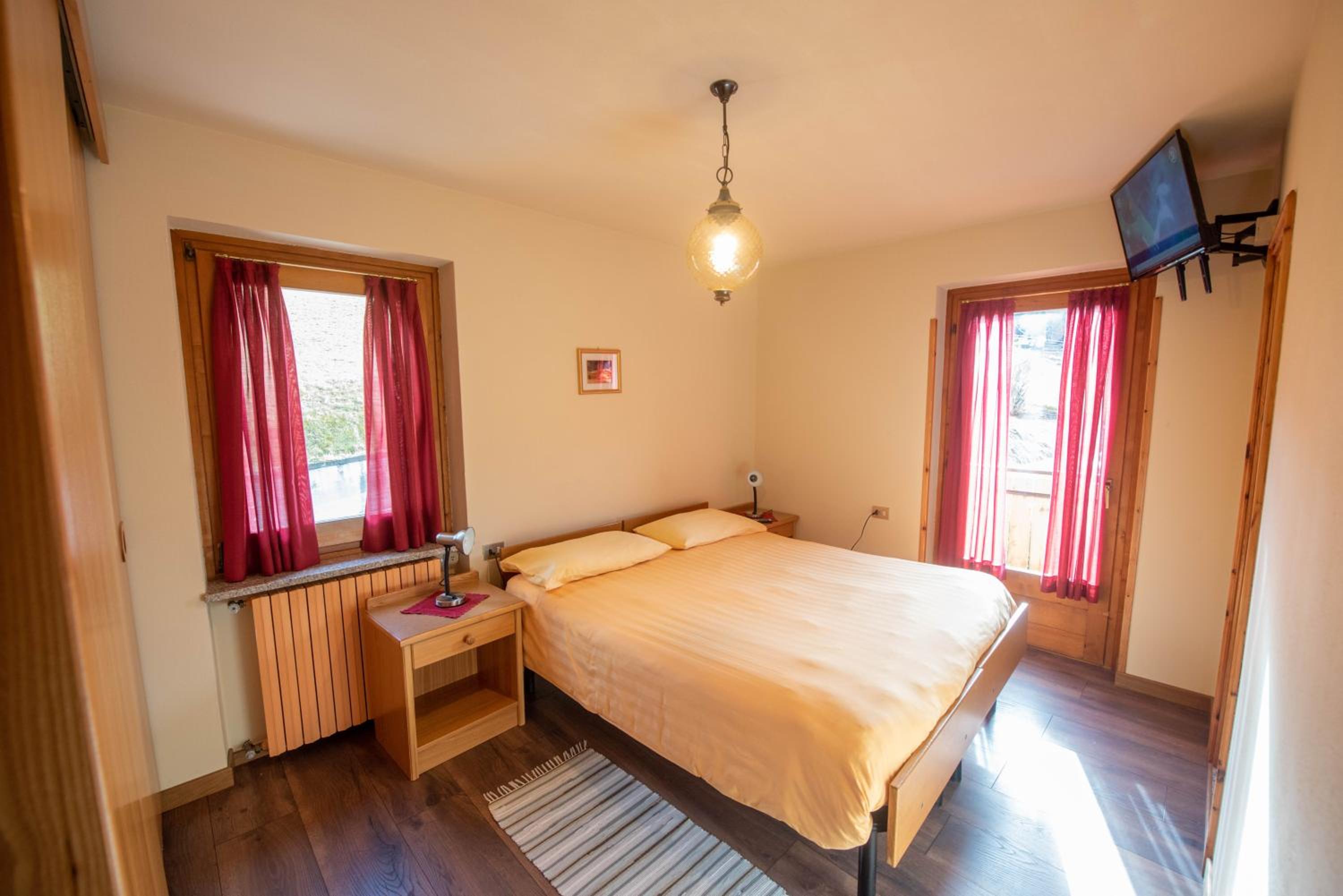 Classic Double Room - Photo 1
