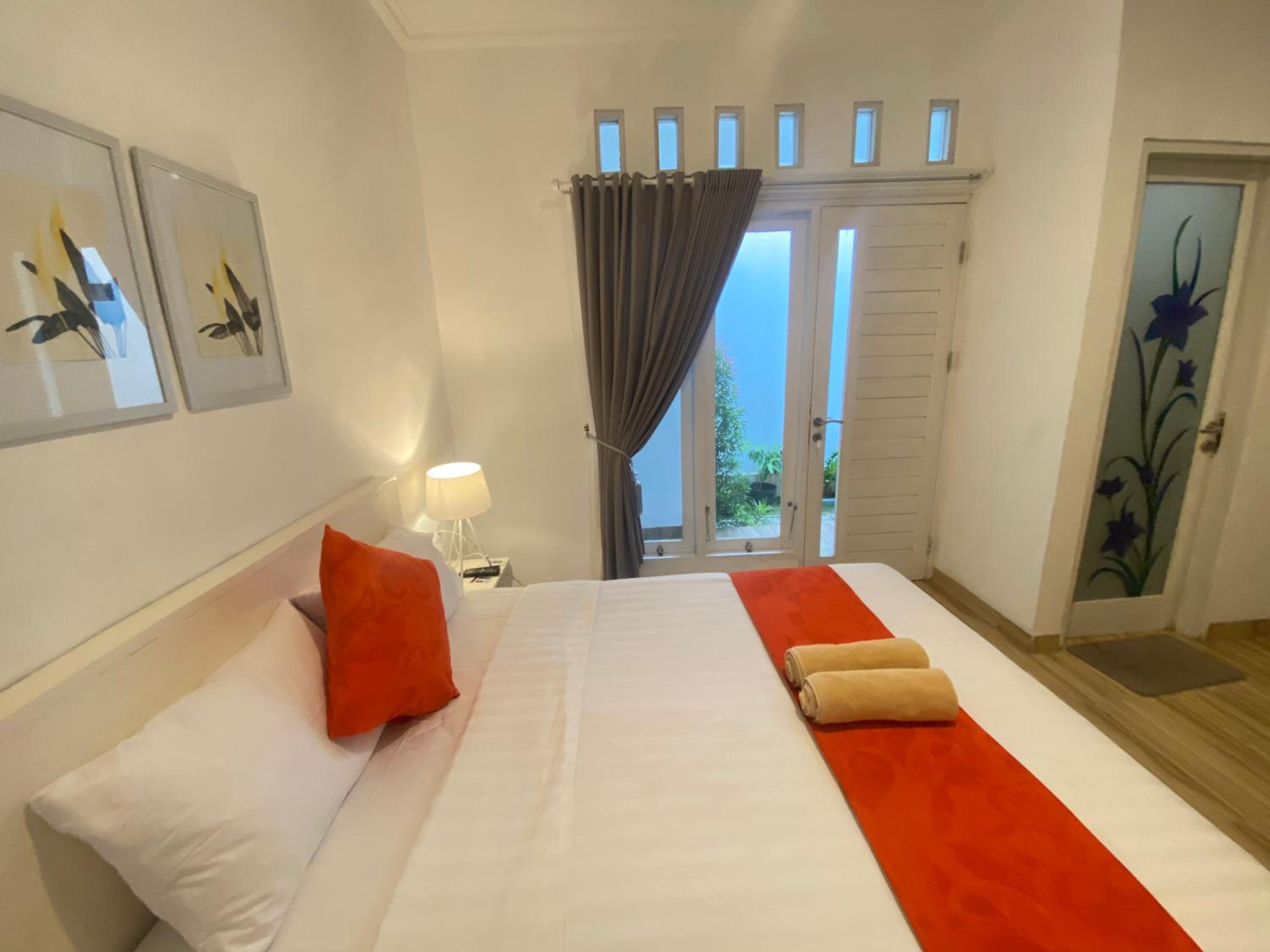 Superior Suite - Photo 5