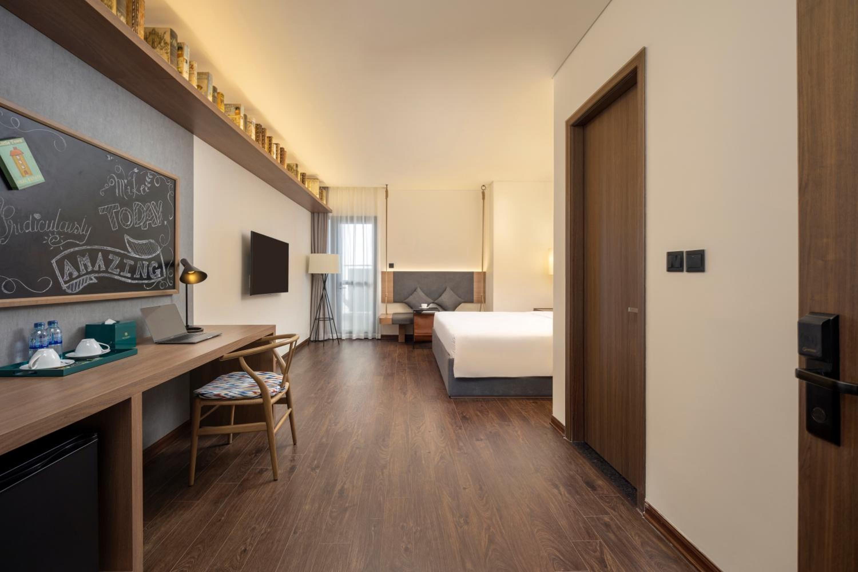 Deluxe Room - Photo 2