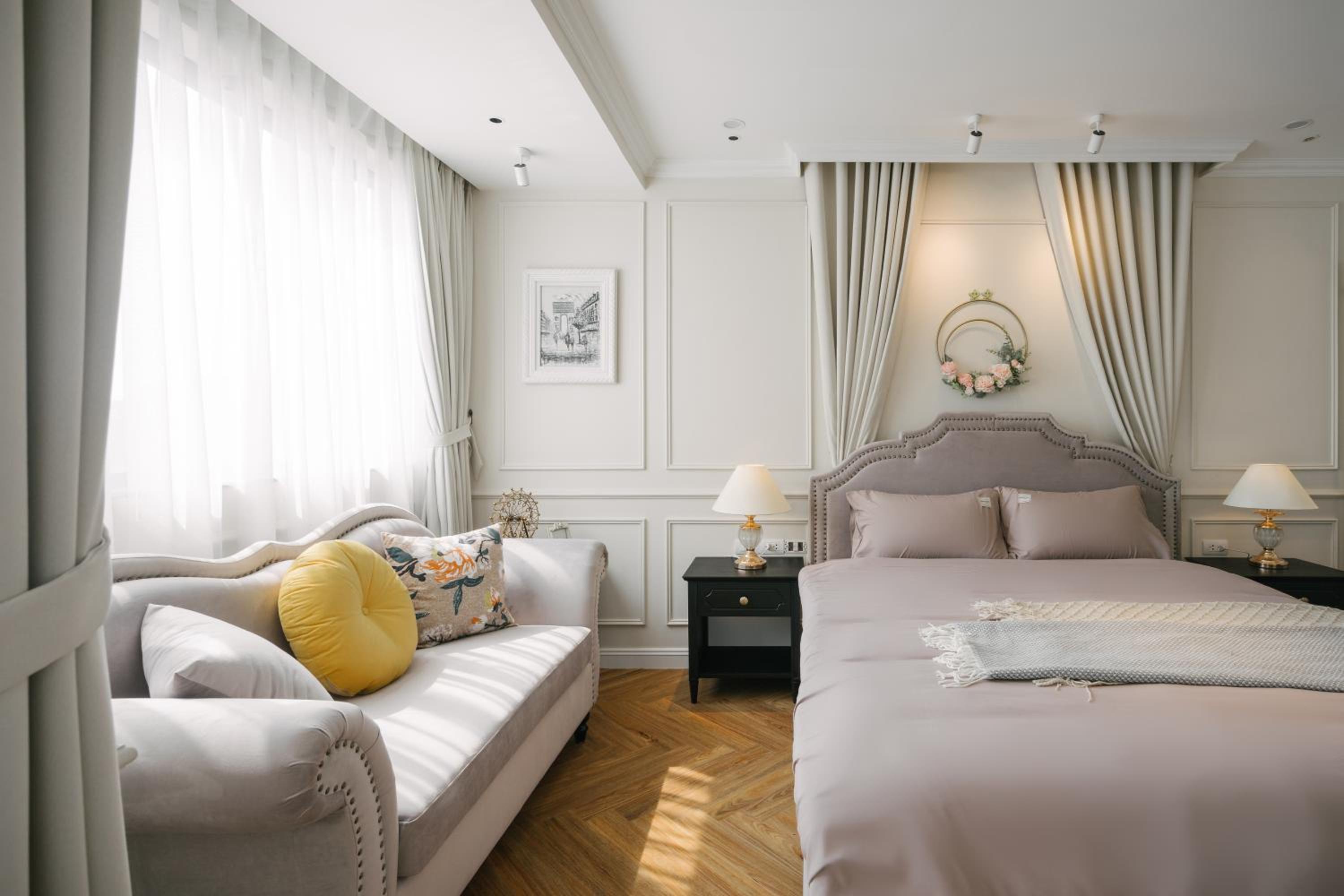Deluxe Double Room with Balcony
