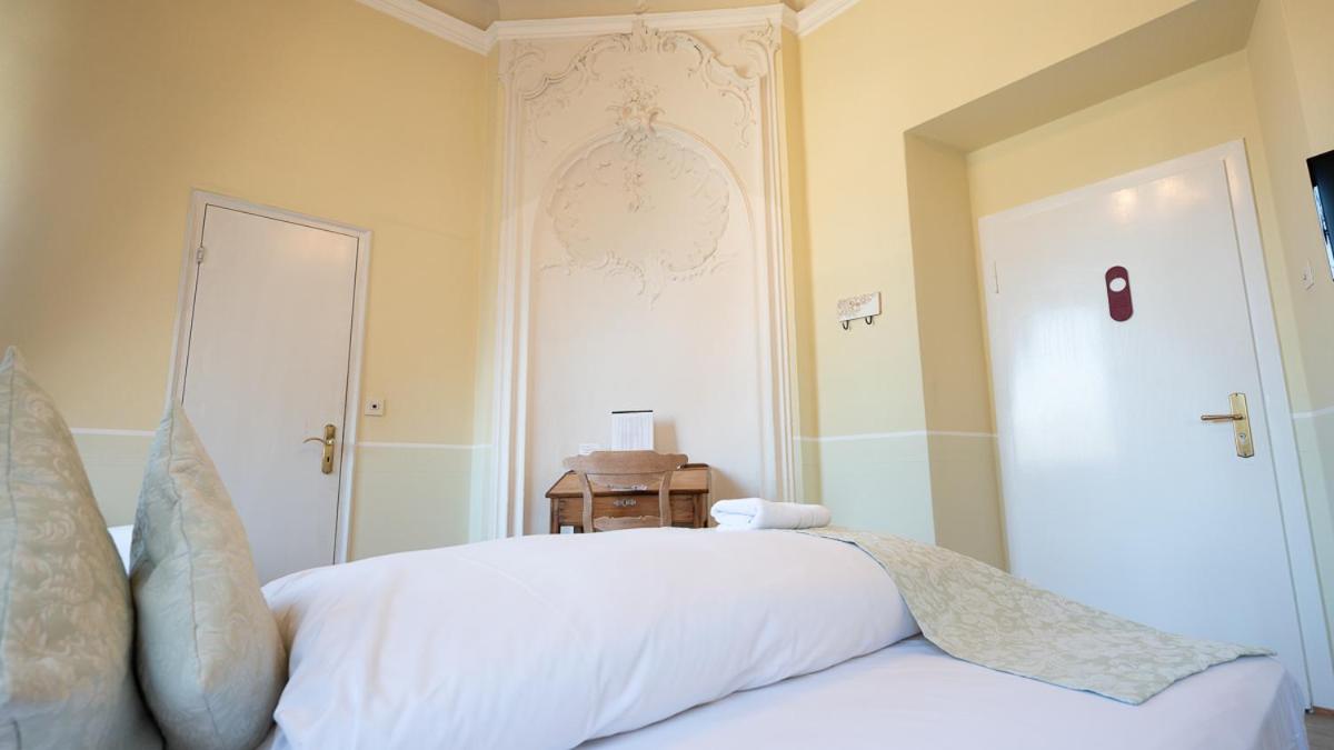 Classic Double Room photo 3