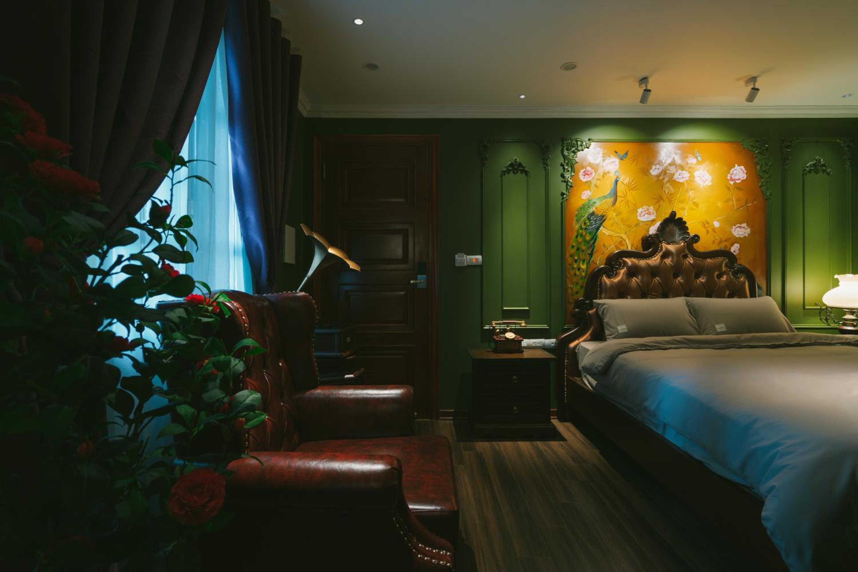 Deluxe Double Room with Shower