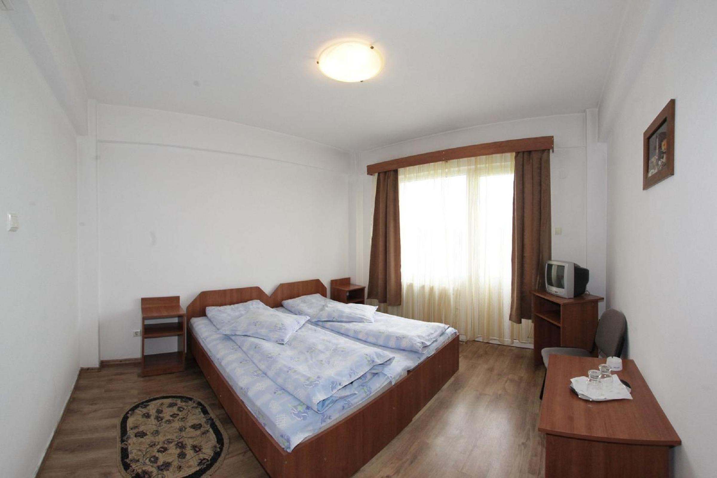 Double Or Twin Room photo 2