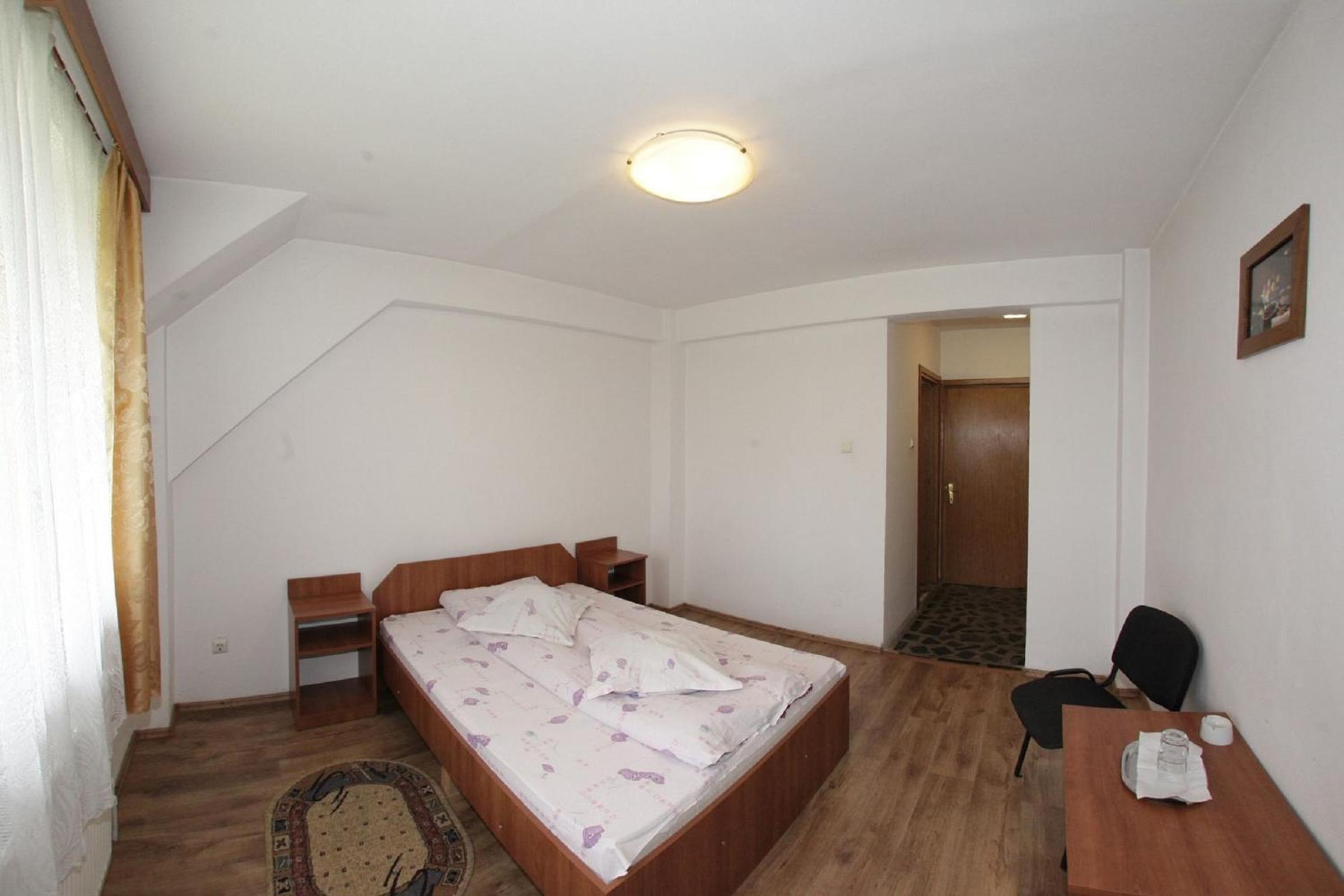 Double Or Twin Room photo 3