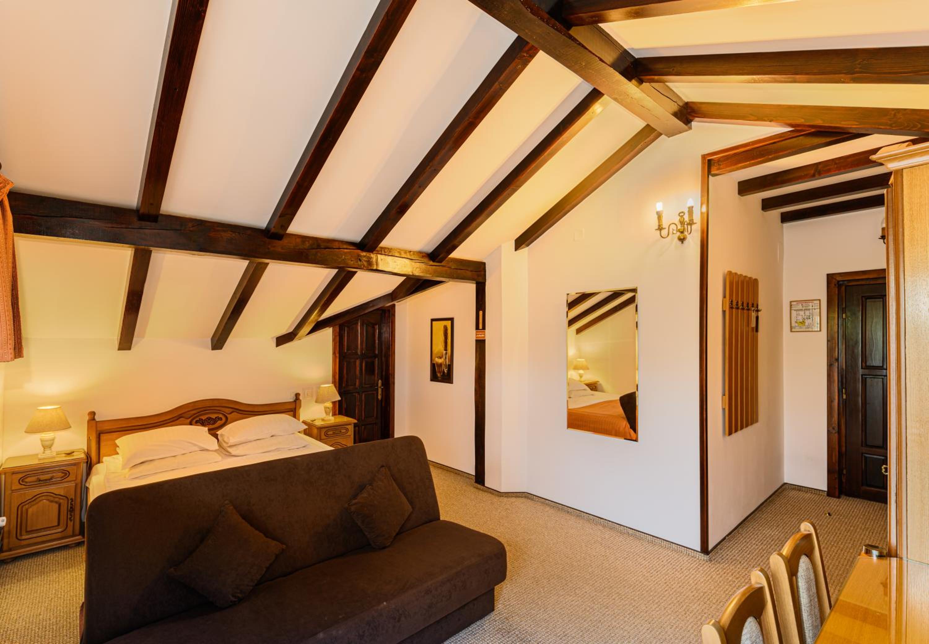 Triple Room - Photo 5