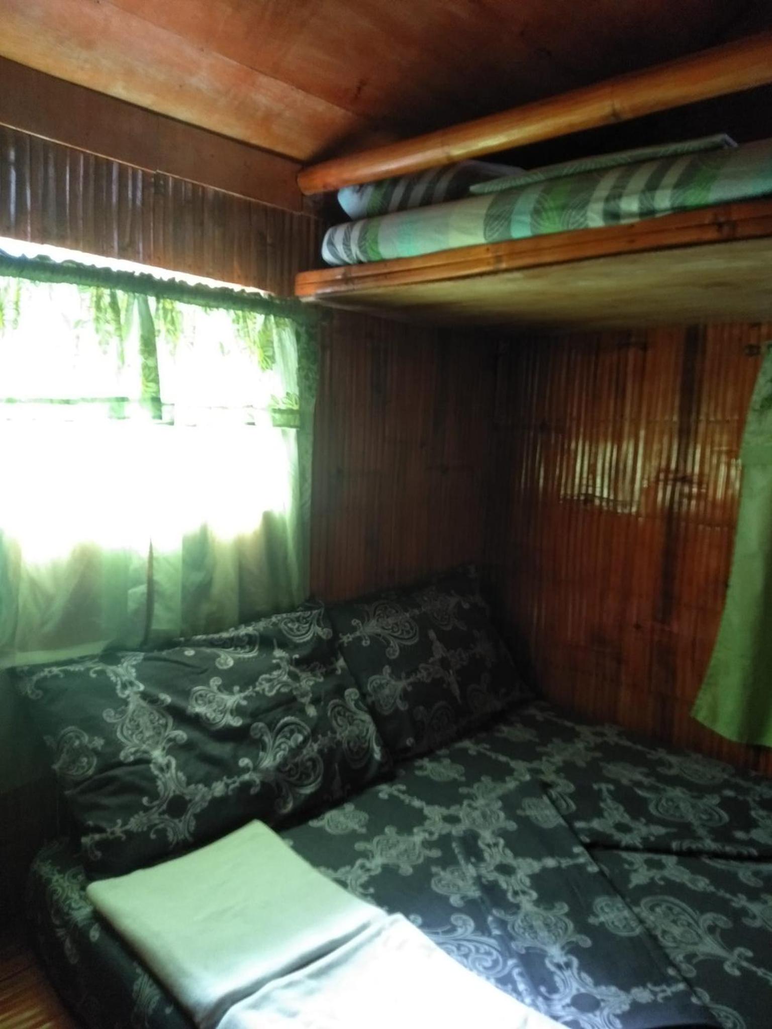 One-Bedroom Bungalow - Photo 4