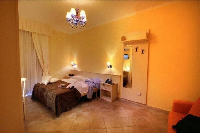 Suite photo 1