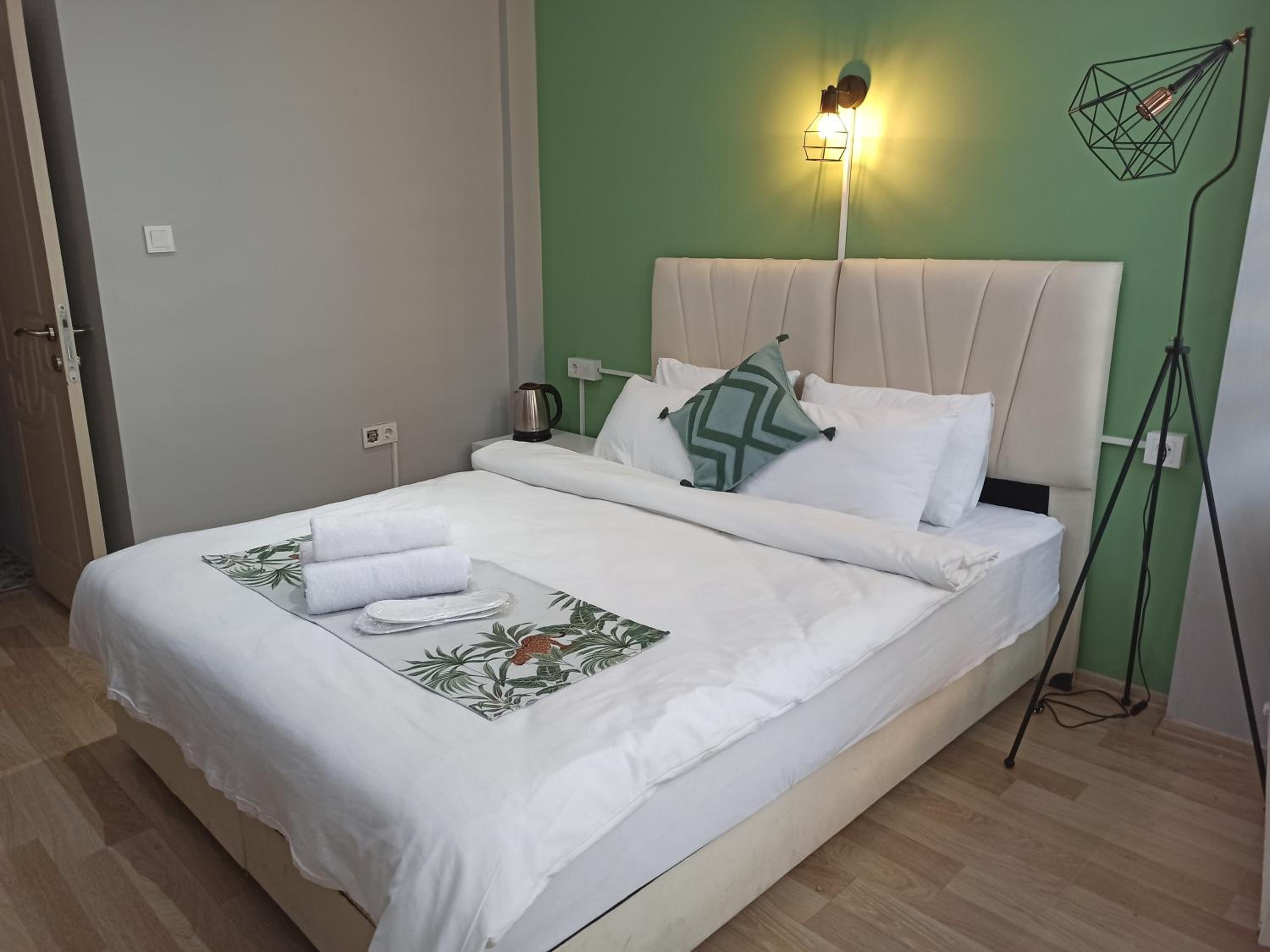 Deluxe Double Room With Balcony photo 2