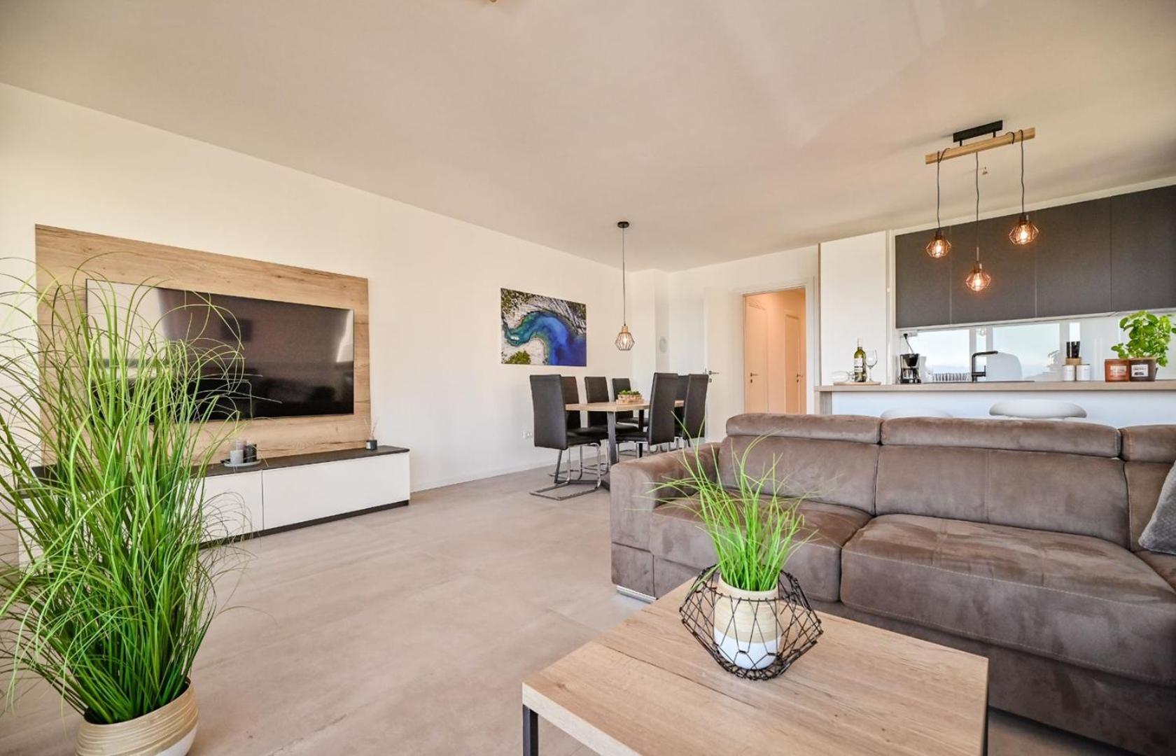 Apartment with Sea View