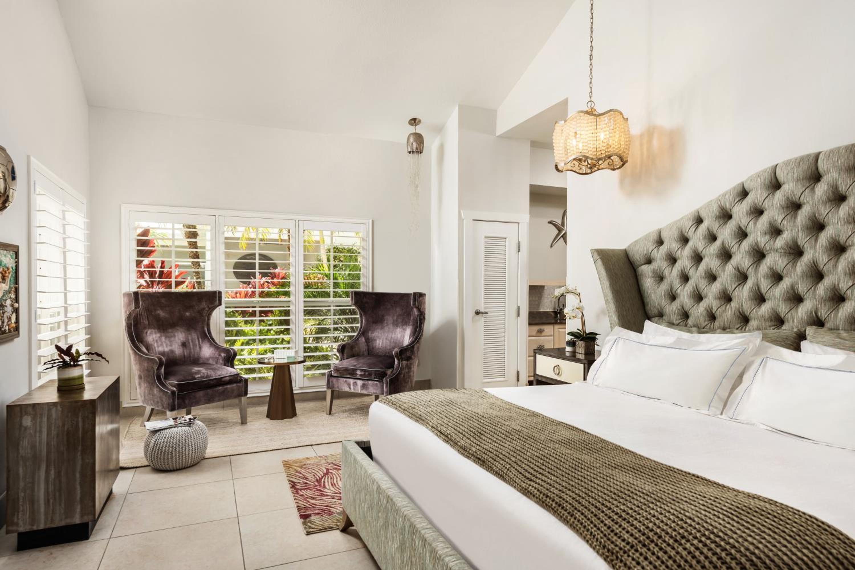 	1 King Bed Jr Suite Orchid King Oceanfront - Photo 1