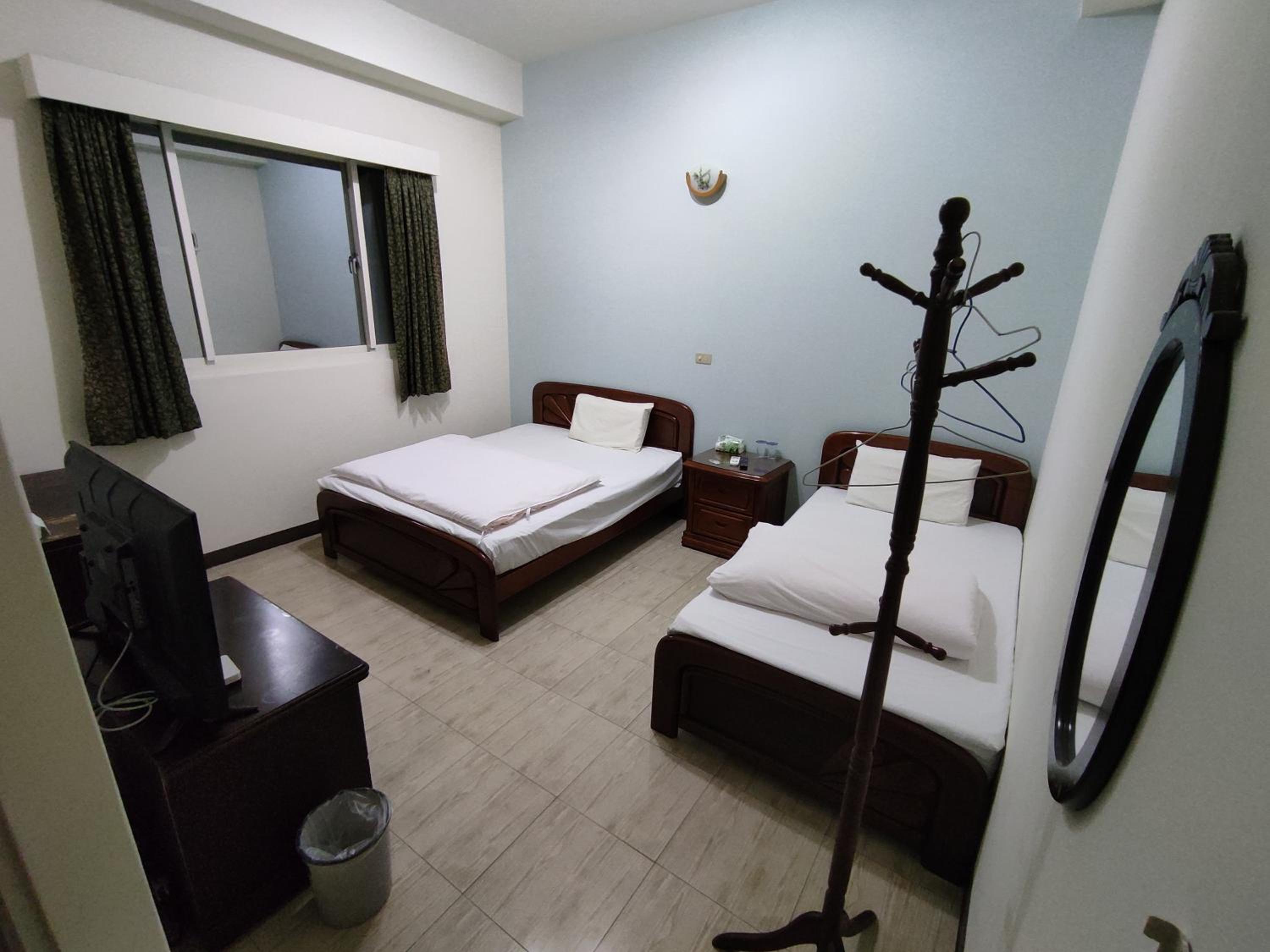 Triple Room with Private Bathroom photo 1