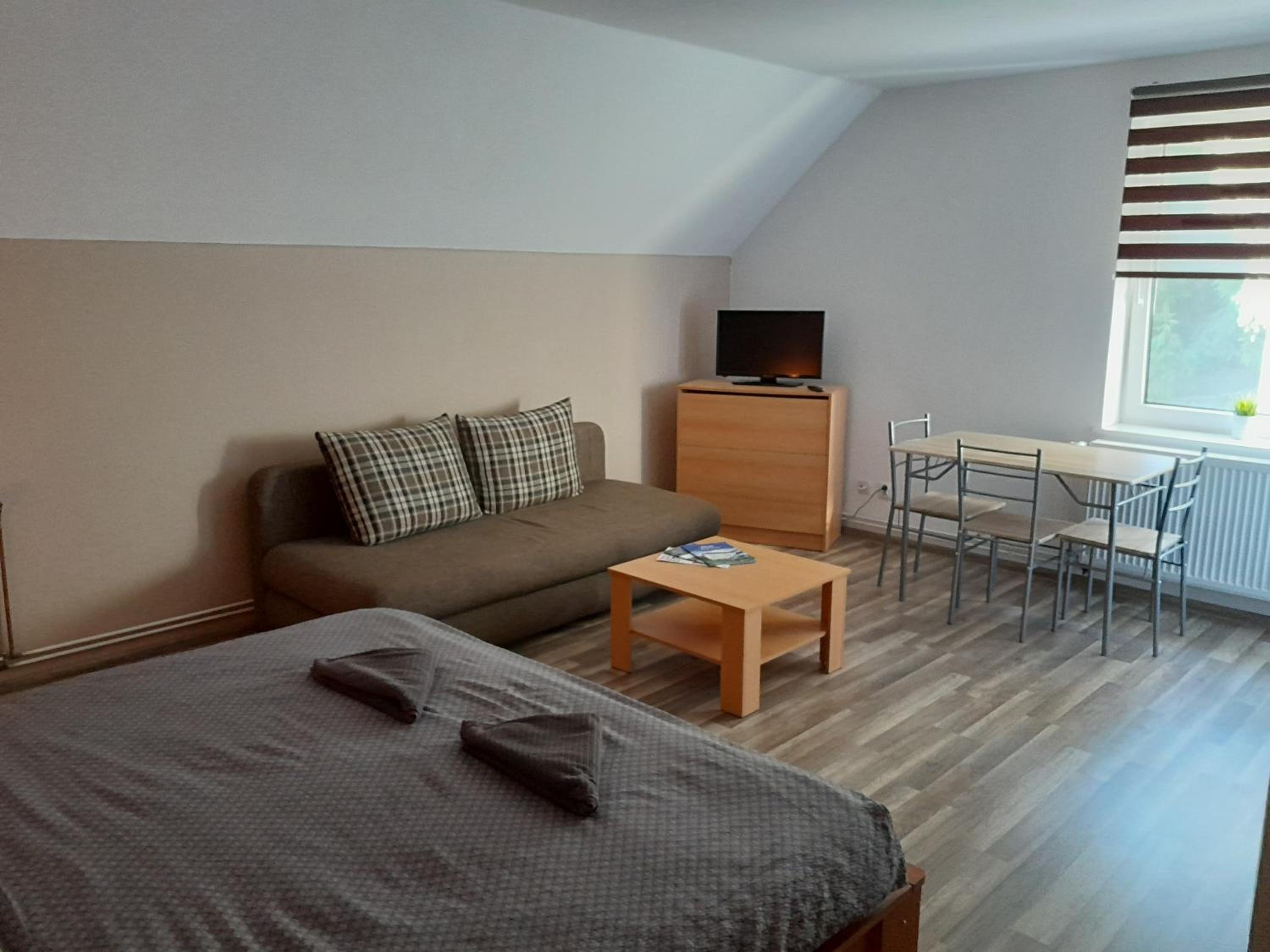 Triple Room with Private Bathroom photo 1