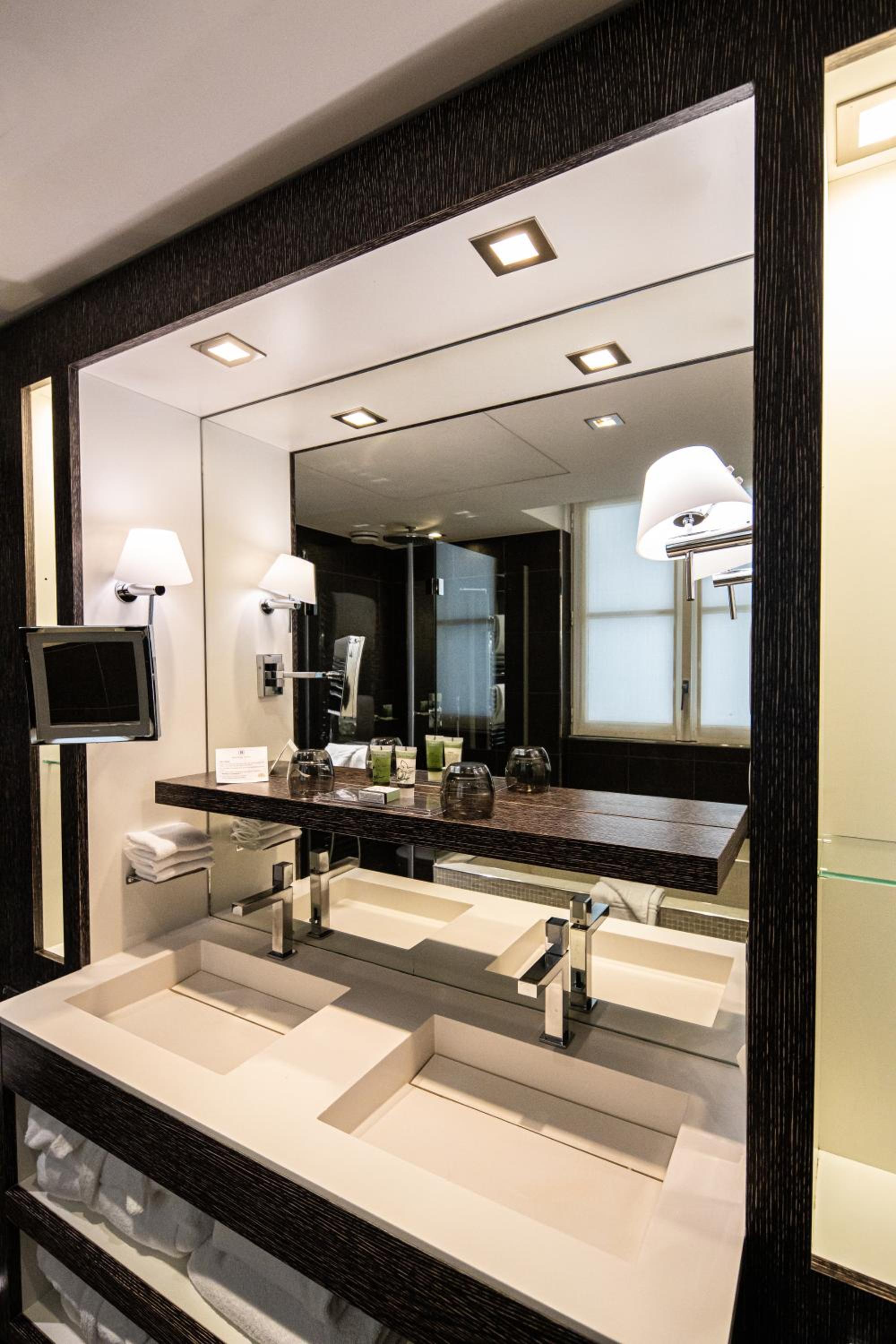 Deluxe Double or Twin Room  photo 3