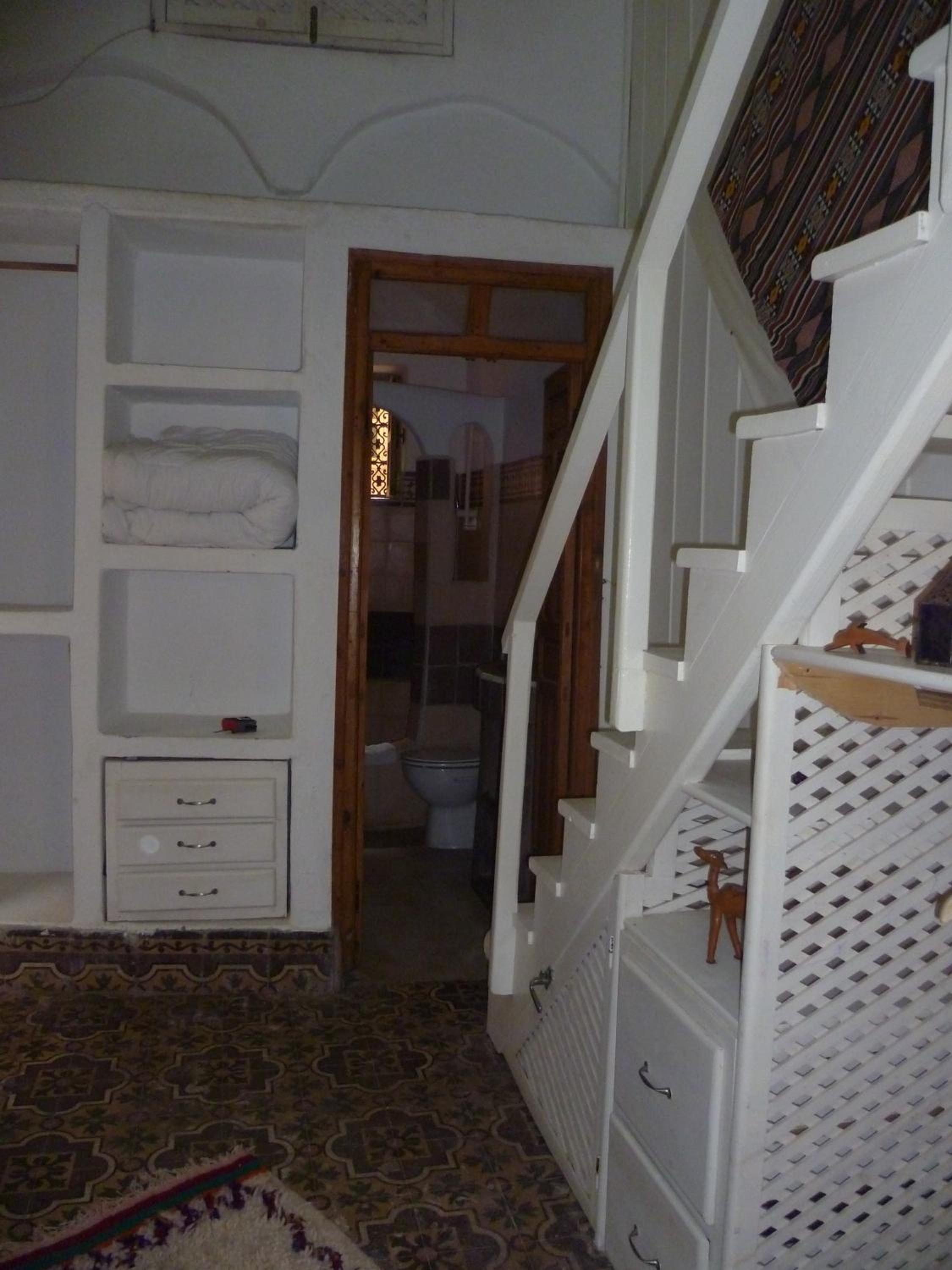 Family Room with Private Bathroom photo 2